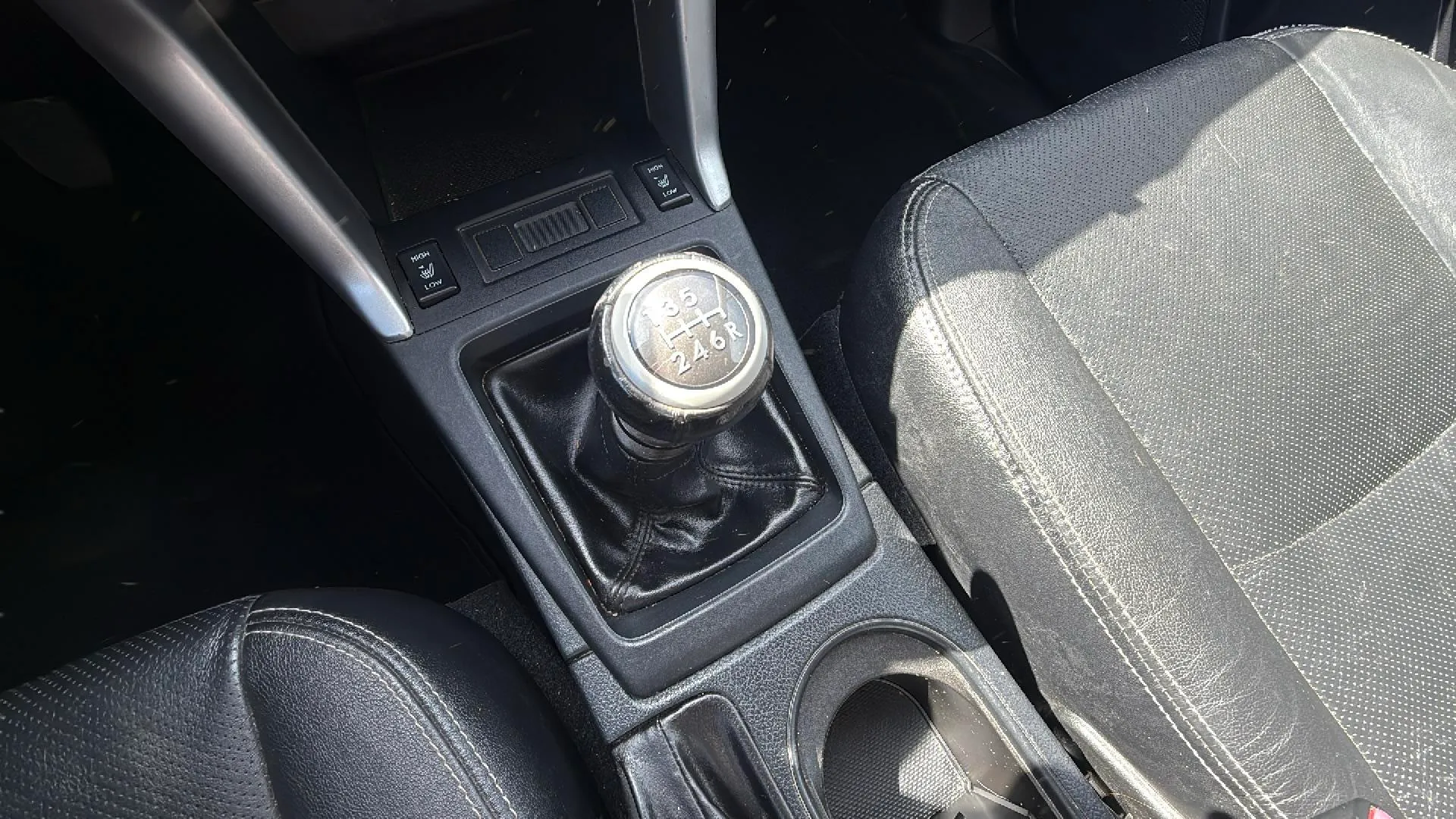 Subaru Forester 2.0 TD Executive Plus - foto 19