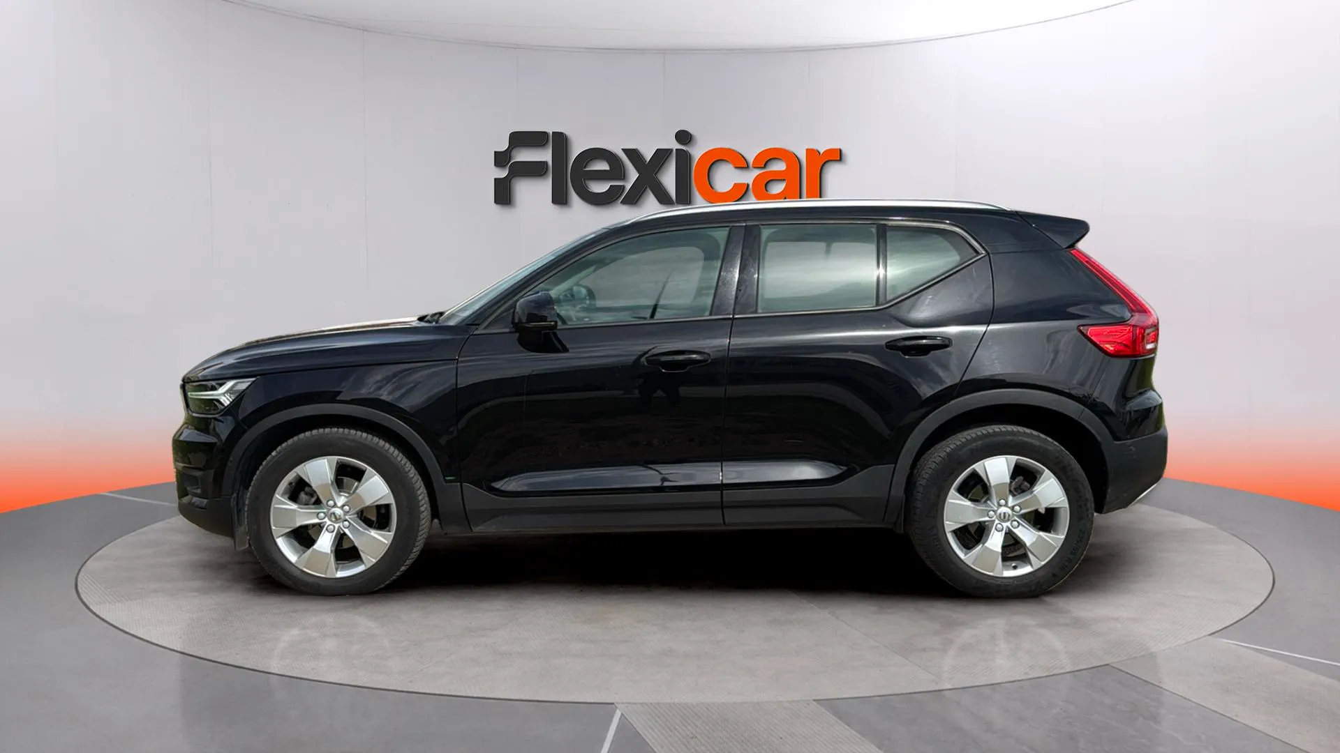 Volvo XC40 2.0 D3 - foto 6
