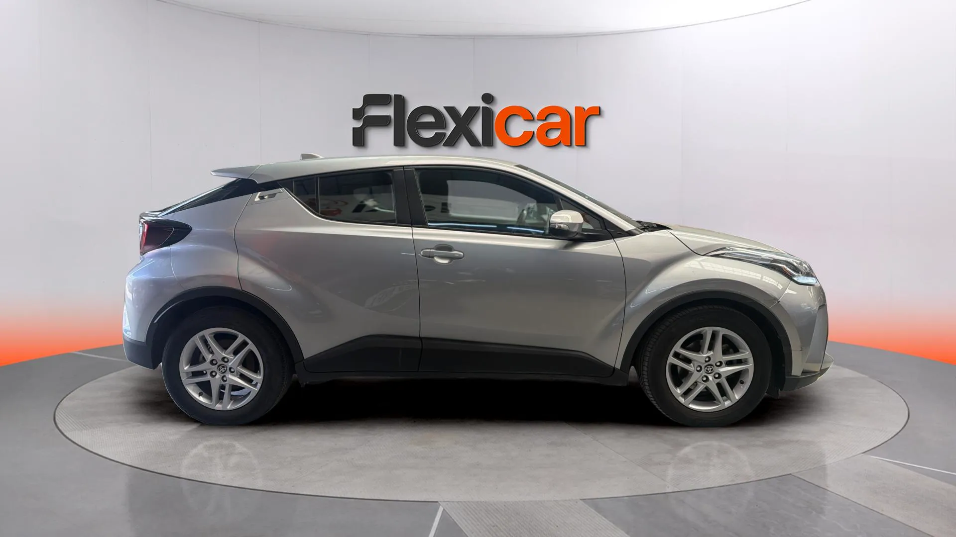 Toyota C-HR 1.8 125H Active - foto 5