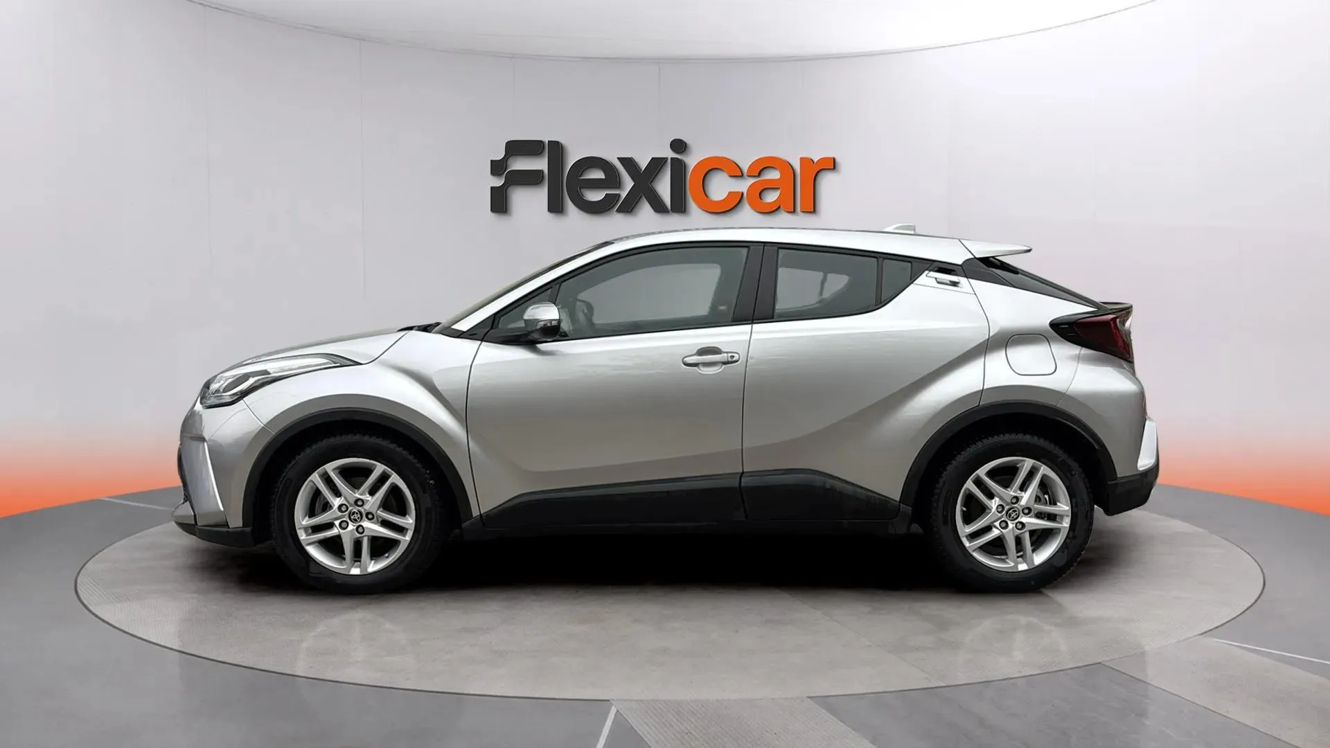 Toyota C-HR 1.8 125H Active - foto 4