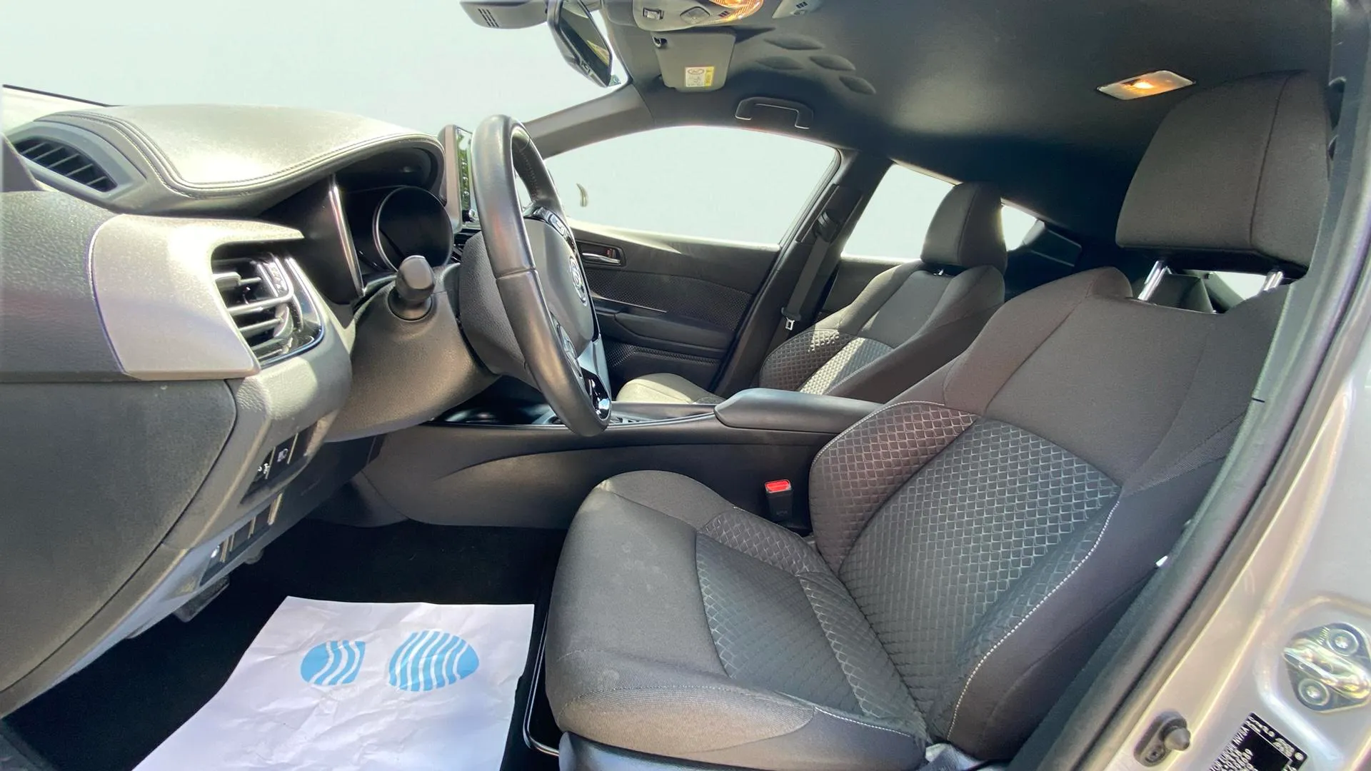Toyota C-HR 1.8 125H Active - foto 18