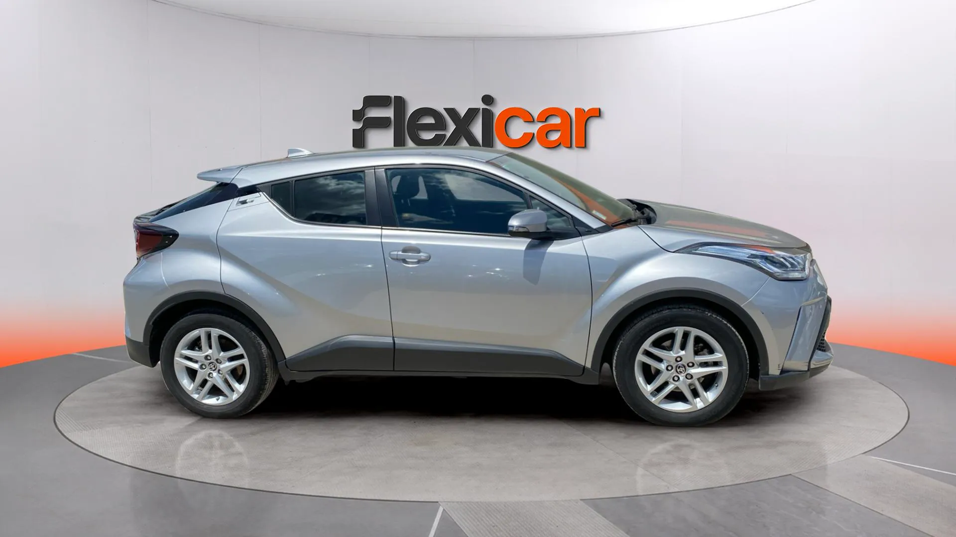 Toyota C-HR 1.8 125H Active - foto 13