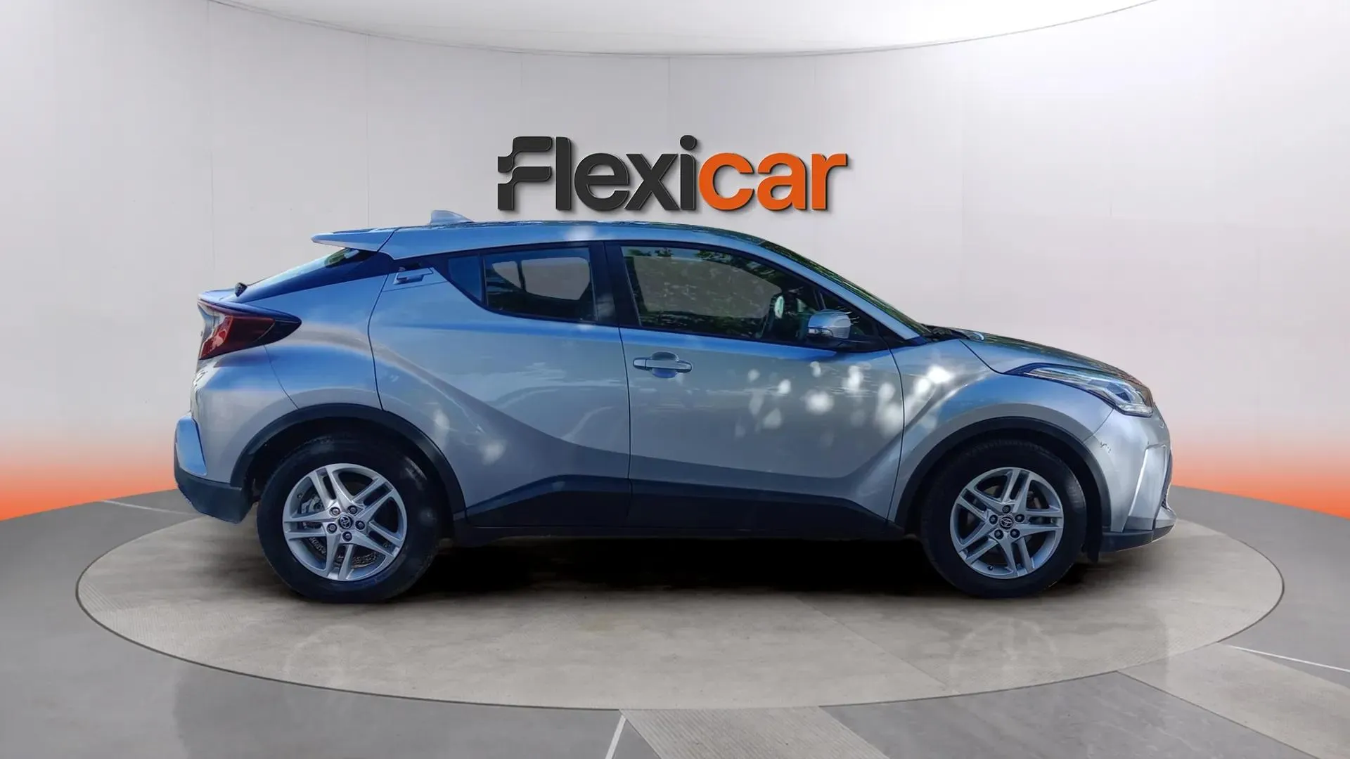 Toyota C-HR 1.8 140H Advance - foto 3