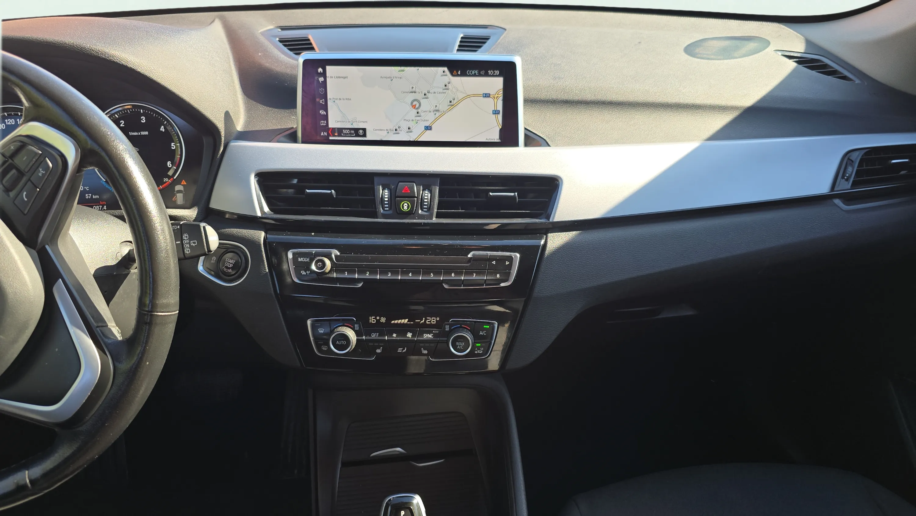 BMW X1 xDrive20dA - foto 10