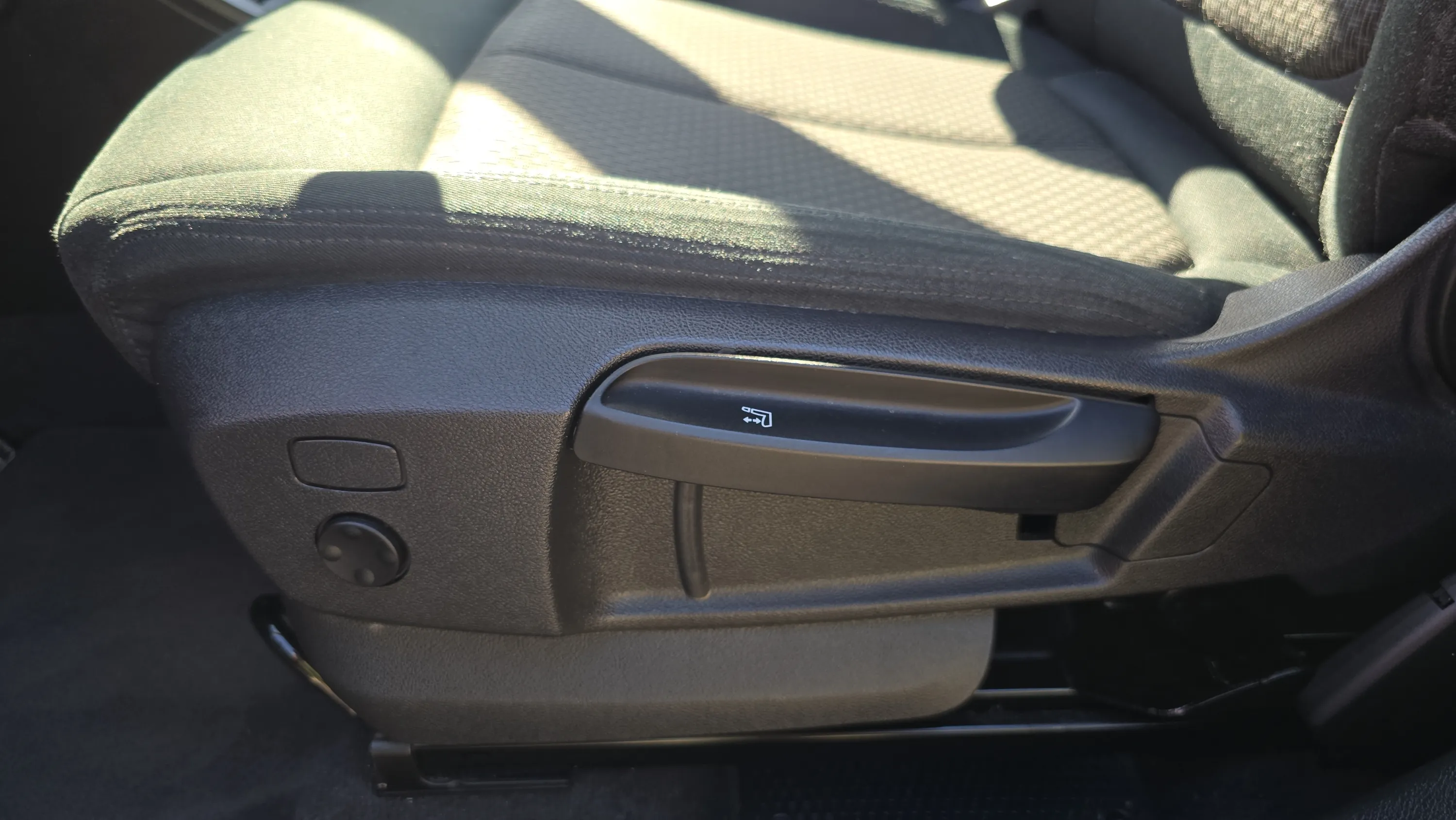 BMW X1 xDrive20dA - foto 31