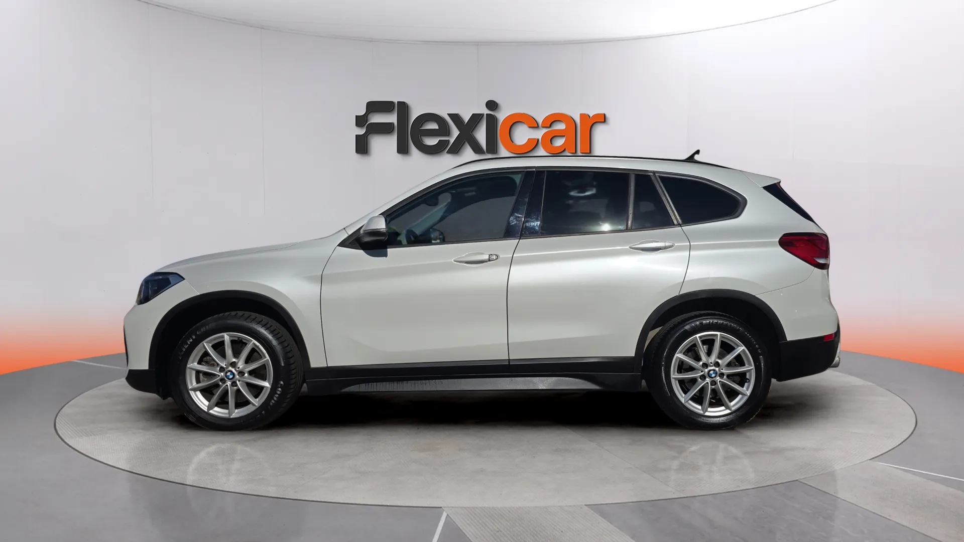 BMW X1 xDrive20dA - foto 4