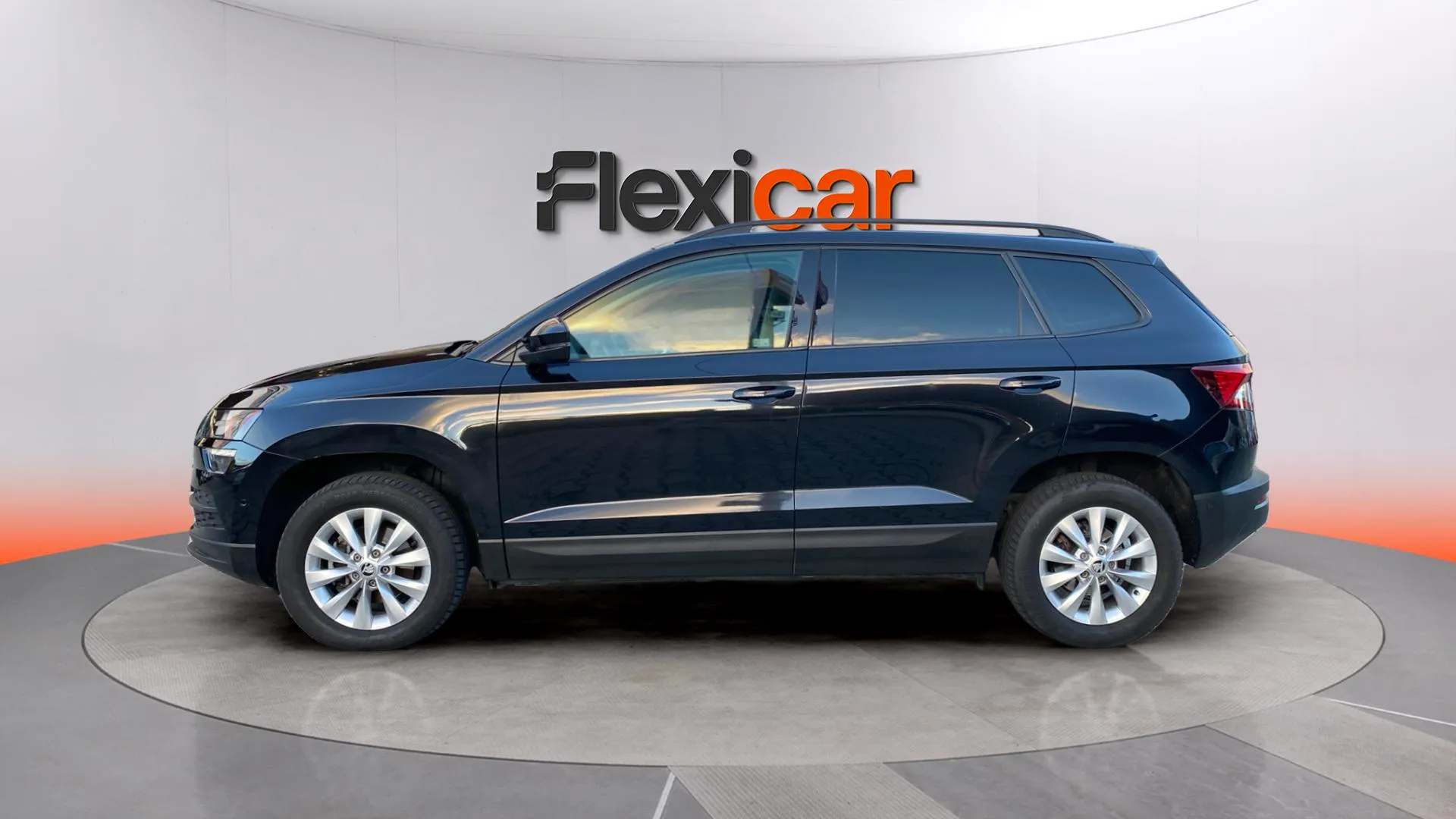 Škoda Karoq 1.6 TDI DSG Ambition - foto 5