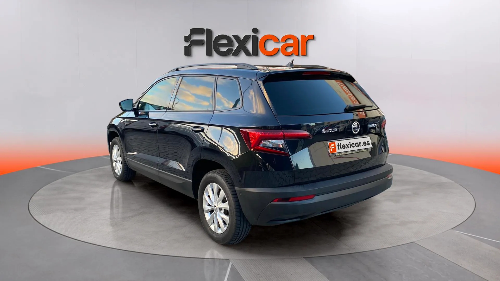 Škoda Karoq 1.6 TDI DSG Ambition - foto 8