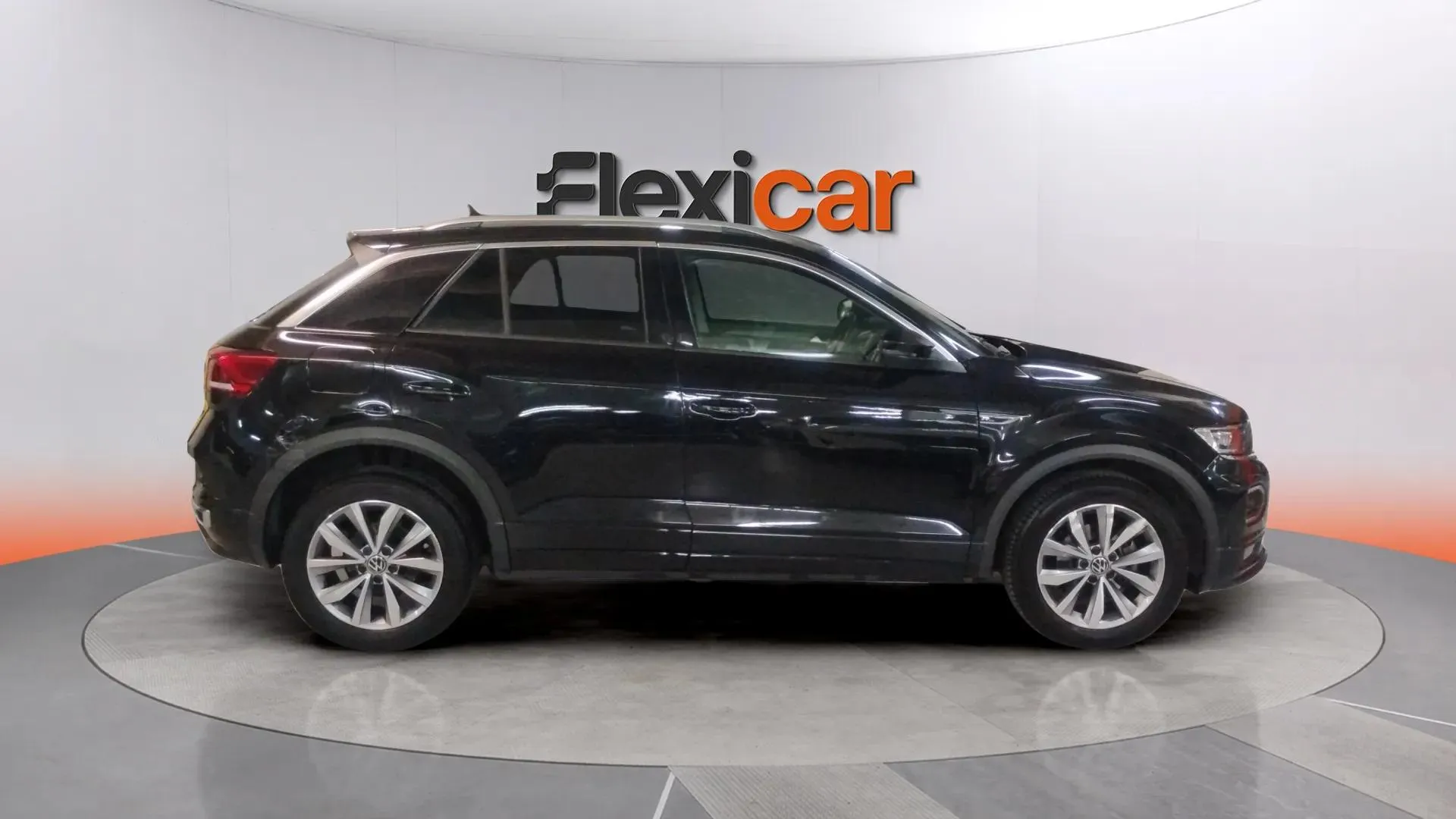Volkswagen T-Roc Advance R-Line 1.0 TSI - foto 4