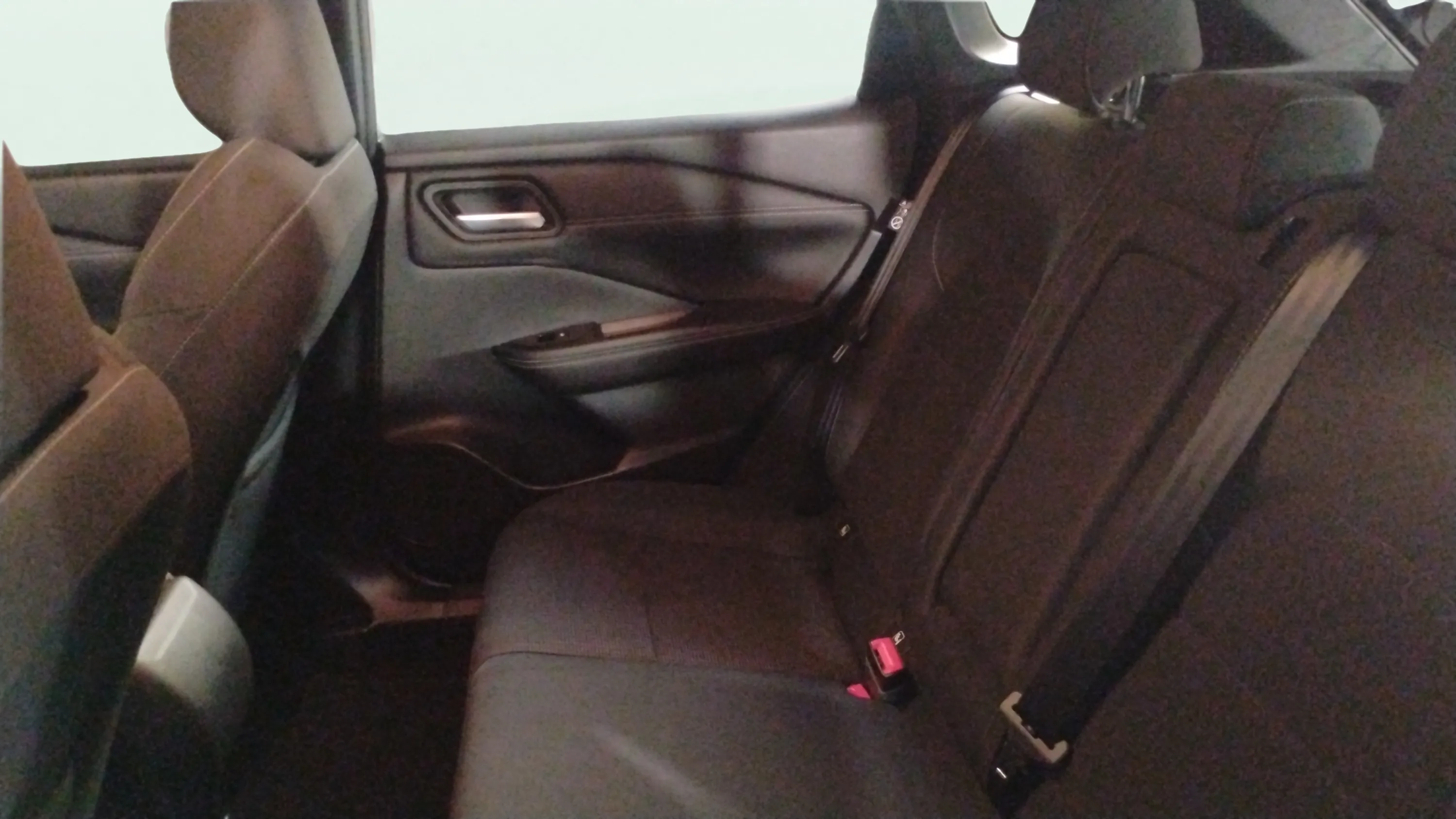 Nissan Qashqai DIG-T mHEV 4x2 Acenta - foto 7
