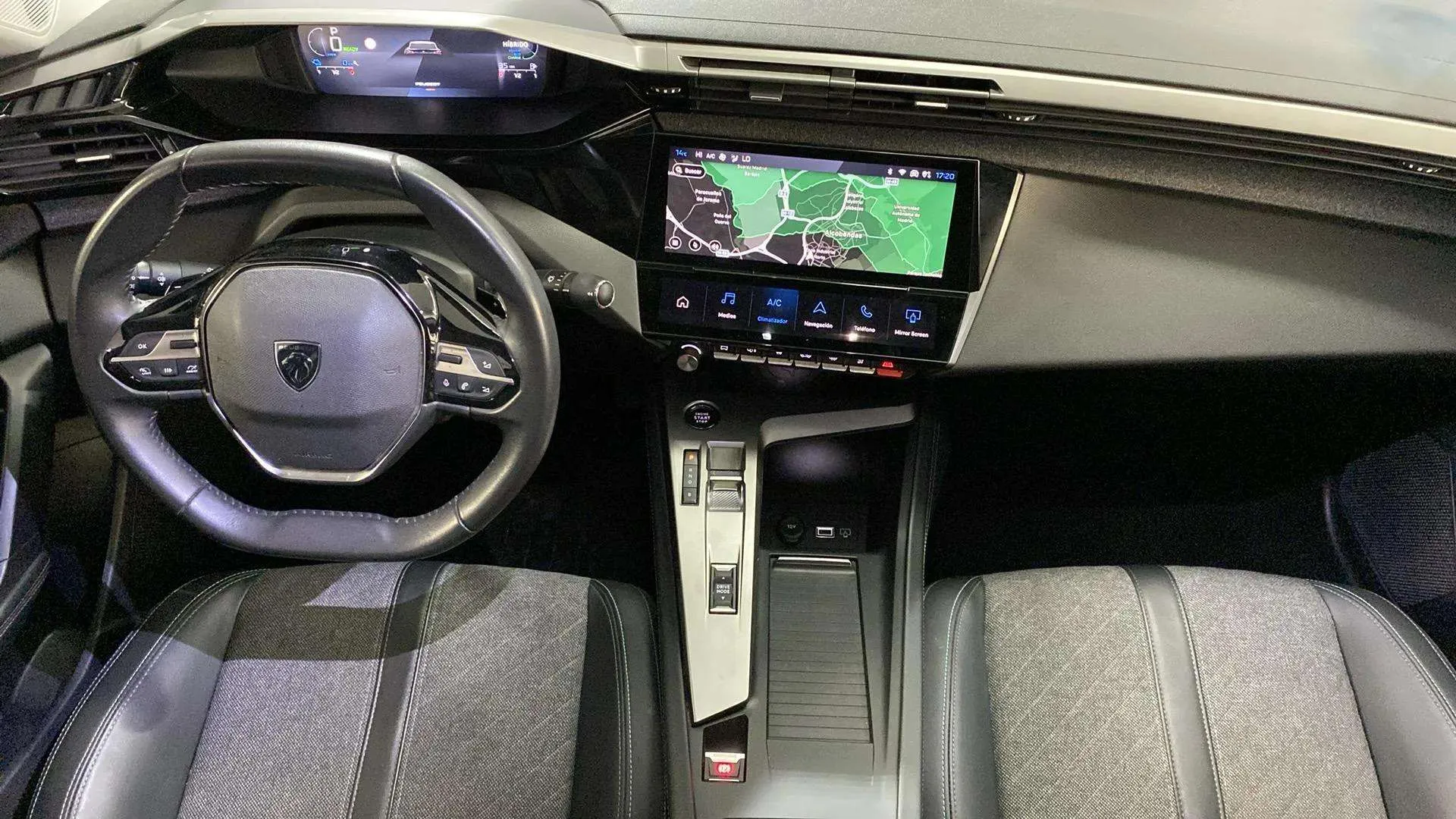 Peugeot 408 Allure PHEV 180 e-EAT8 - foto 14