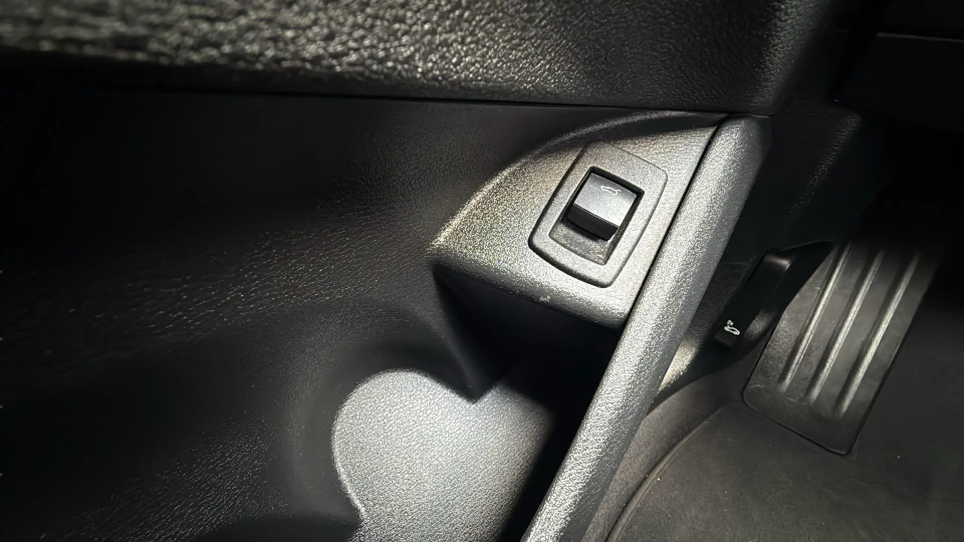 BMW X1 xDrive20dA - foto 16