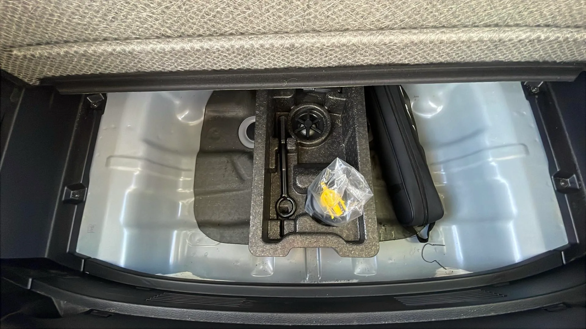 Kia XCeed 1.0 T-GDi Drive - foto 19