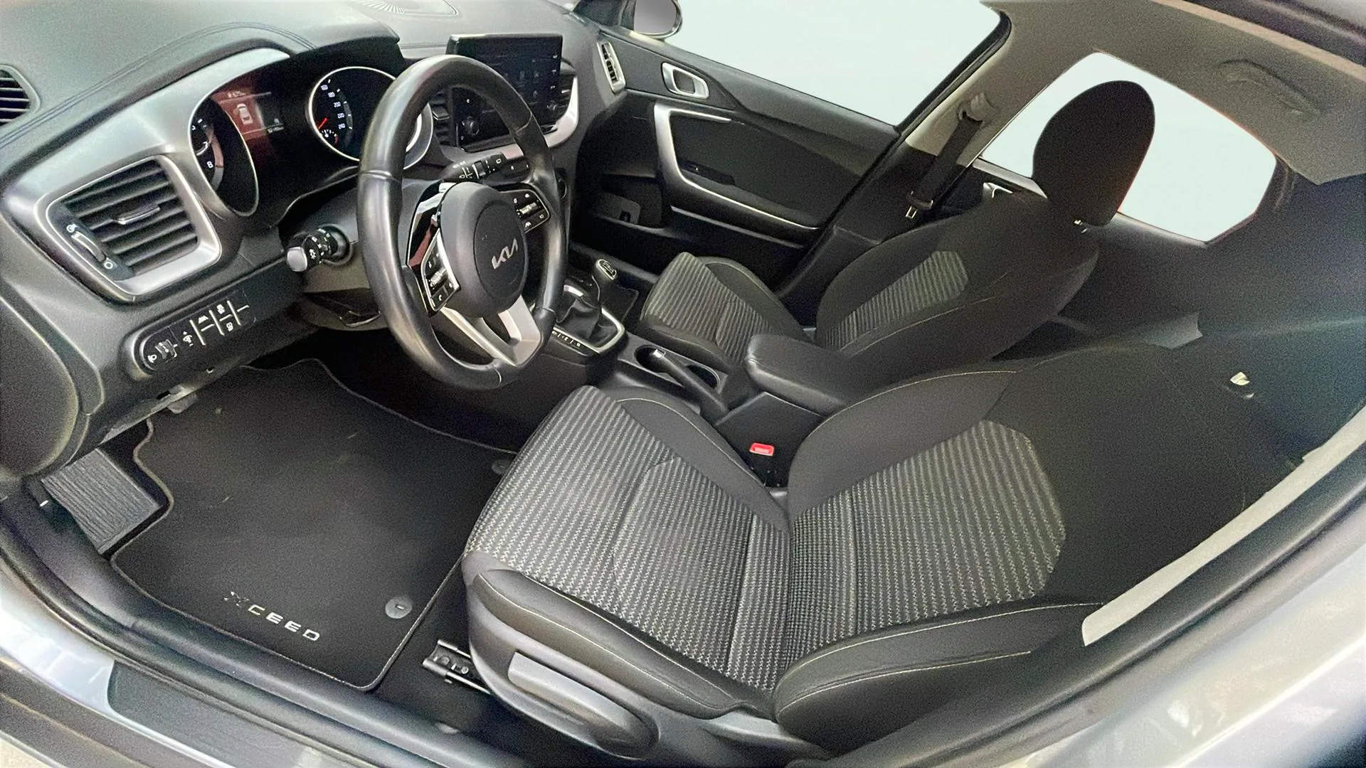 Kia XCeed 1.0 T-GDi Drive - foto 13
