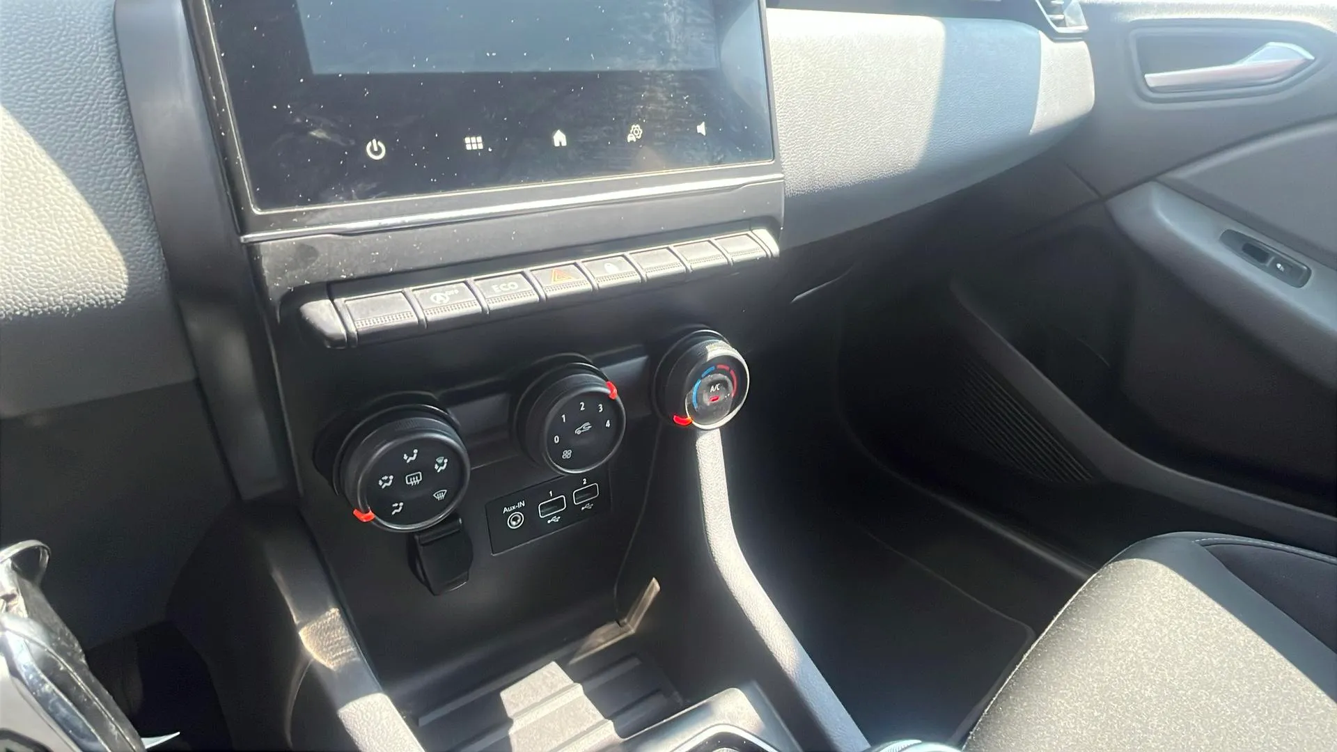 Renault Clio Business Blue dCi - foto 21