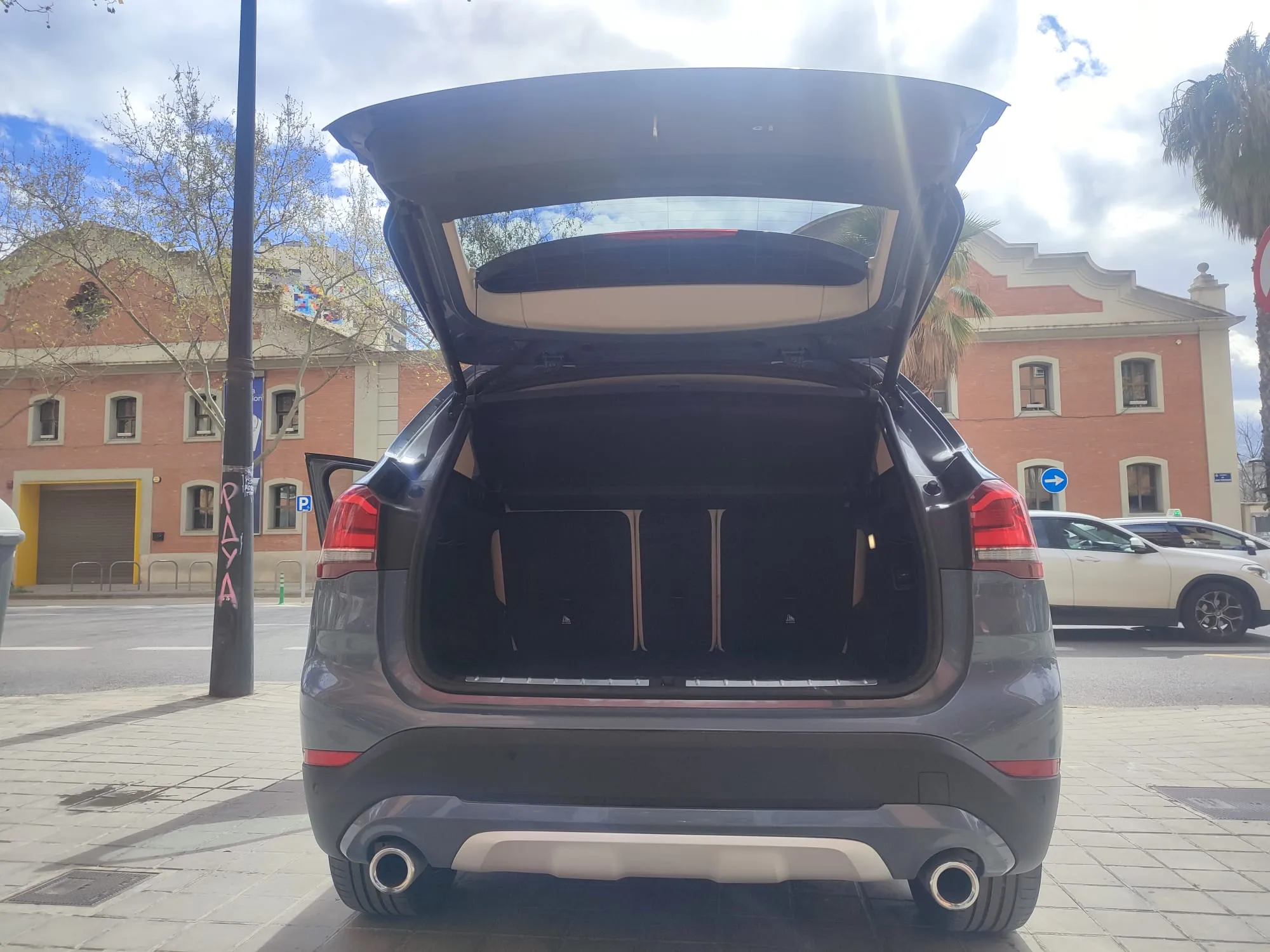 BMW X1 sDrive18d - foto 25