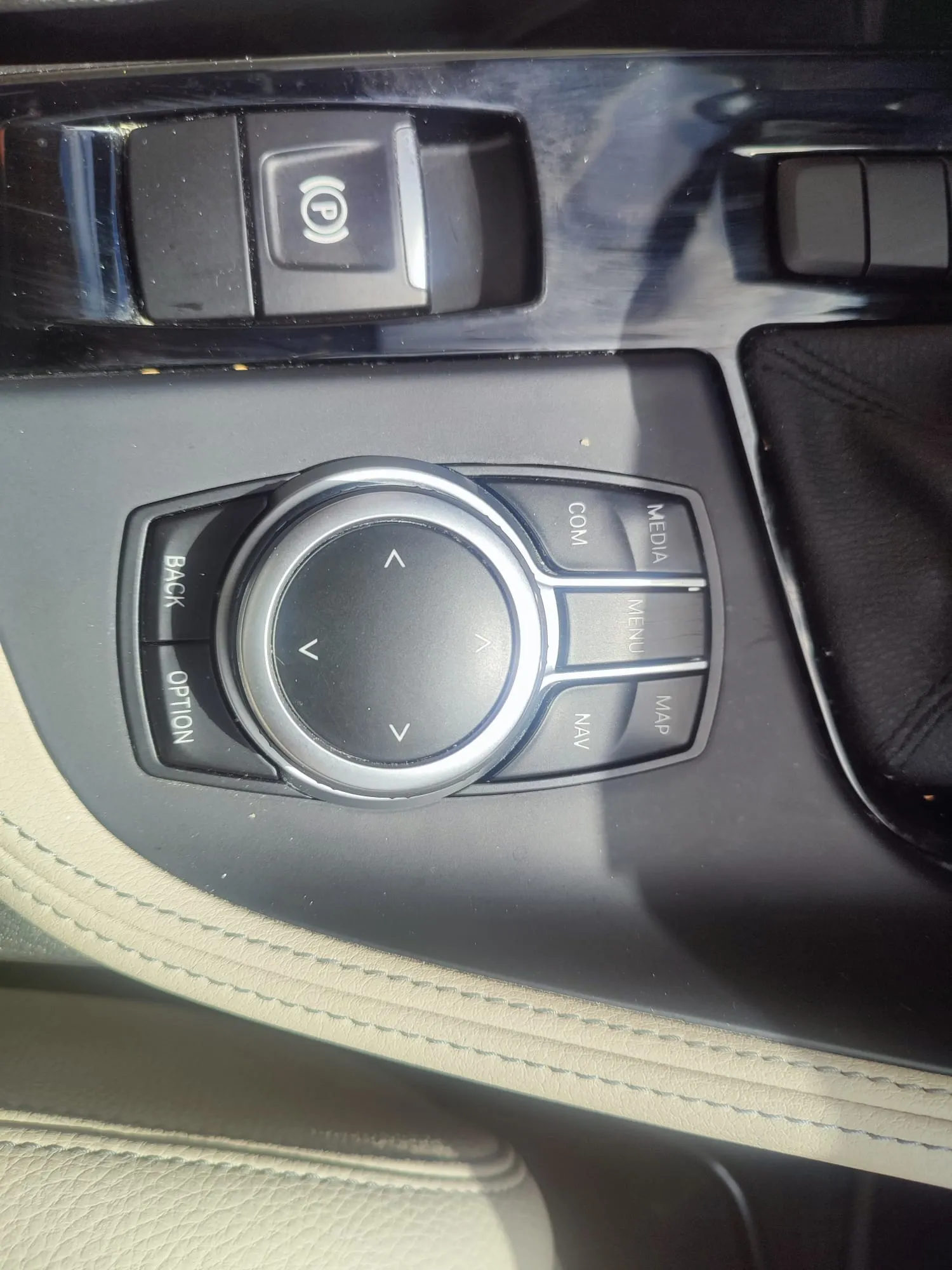 BMW X1 sDrive18d - foto 21