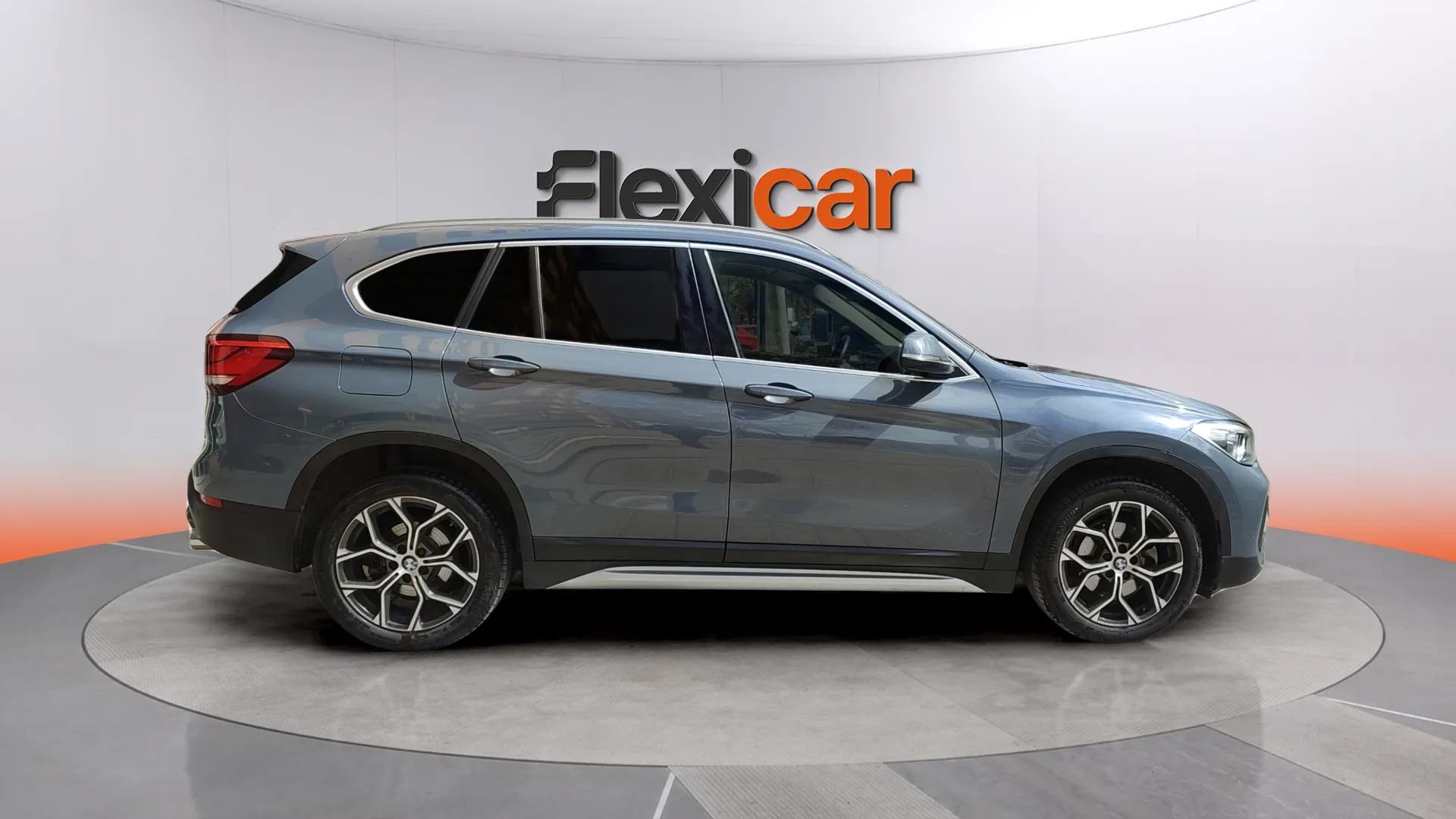 BMW X1 sDrive18d - foto 4