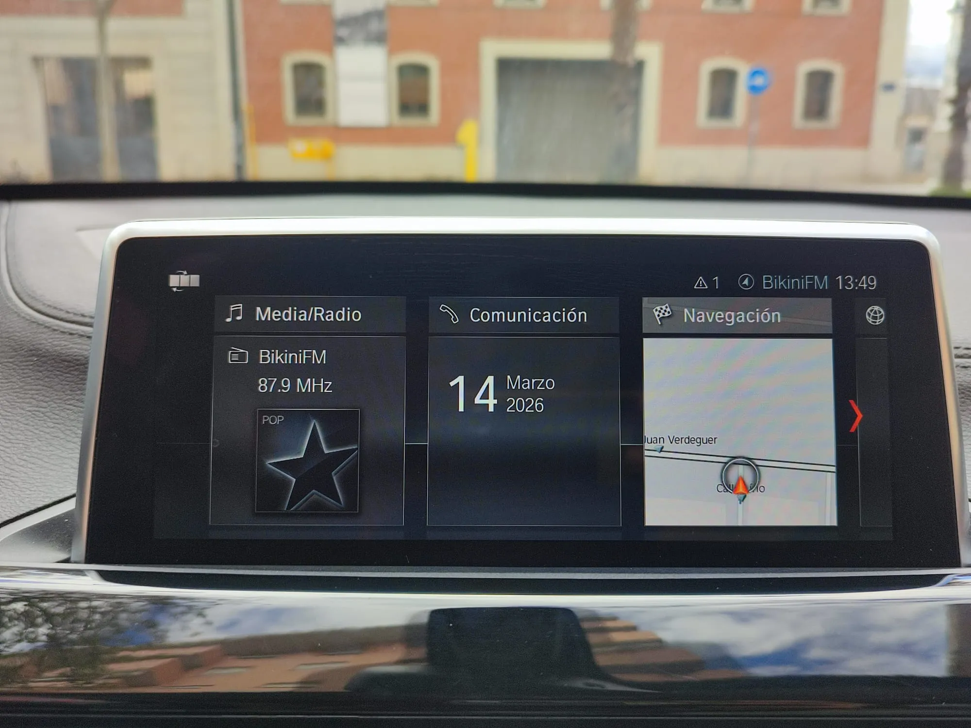 BMW X1 sDrive18d - foto 28