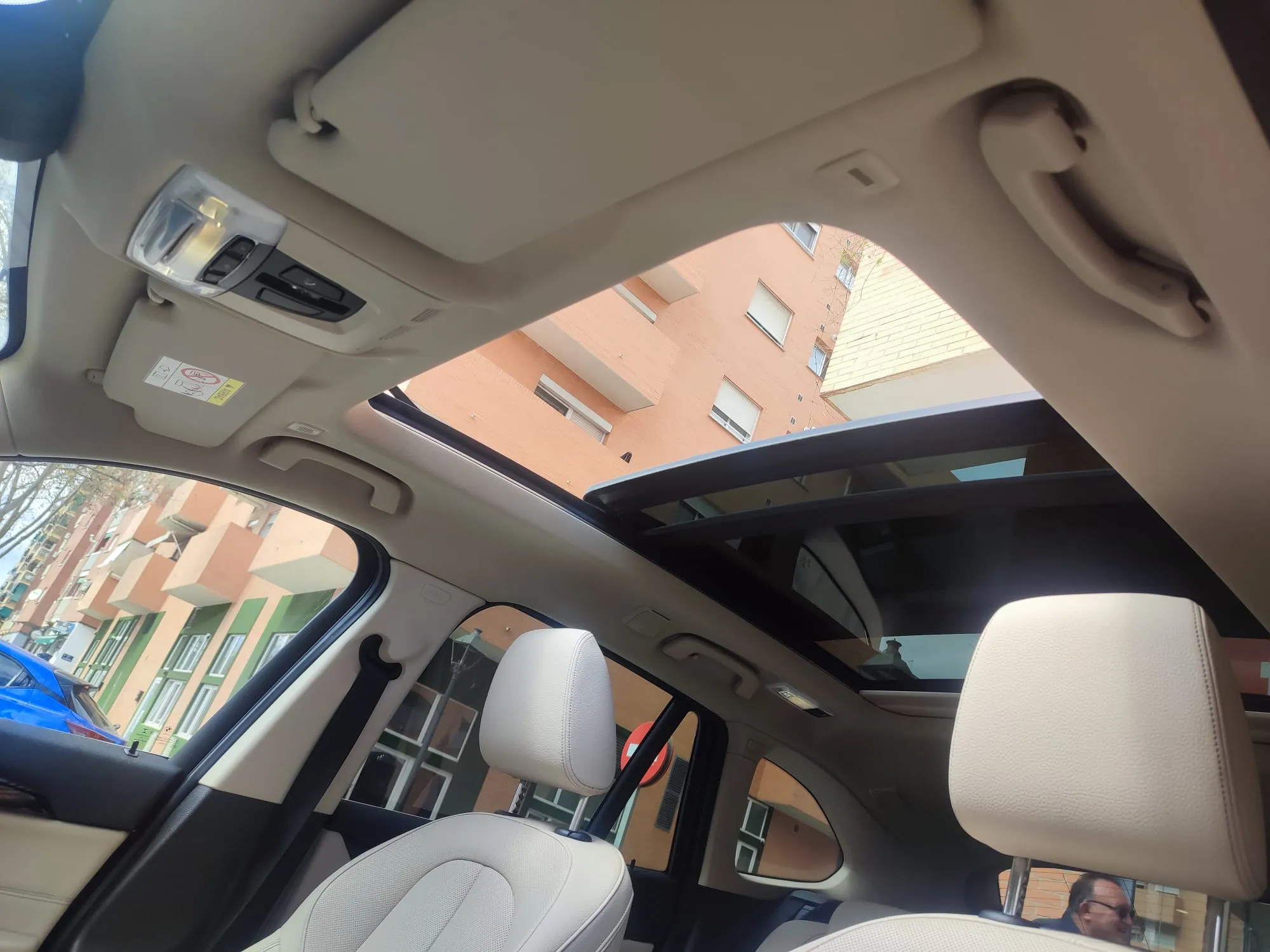 BMW X1 sDrive18d - foto 11