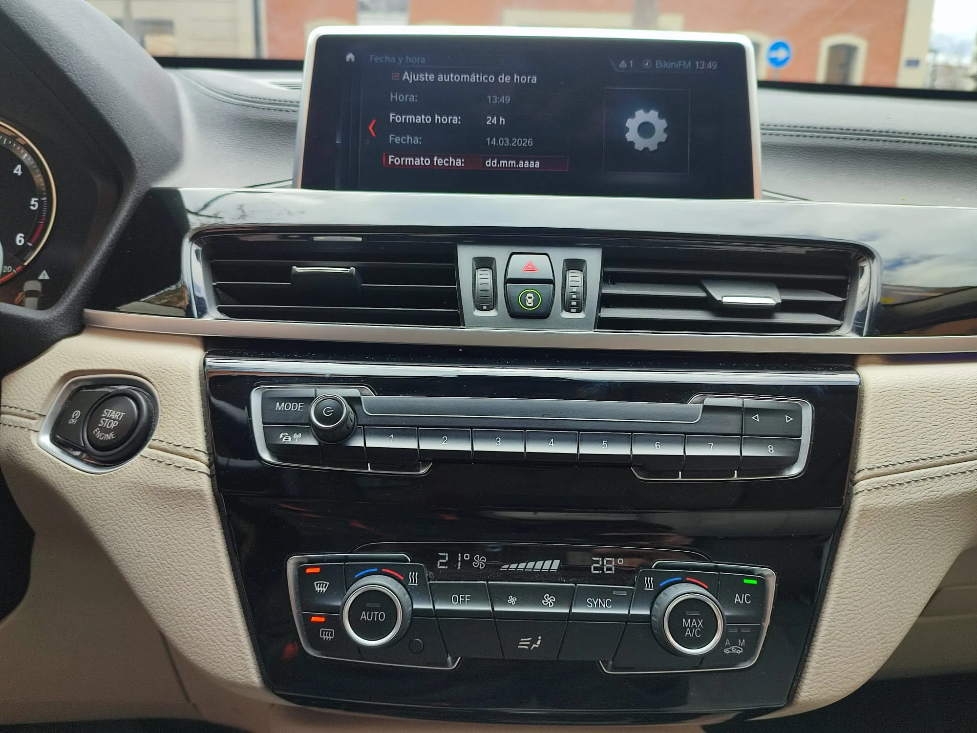 BMW X1 sDrive18d - foto 16