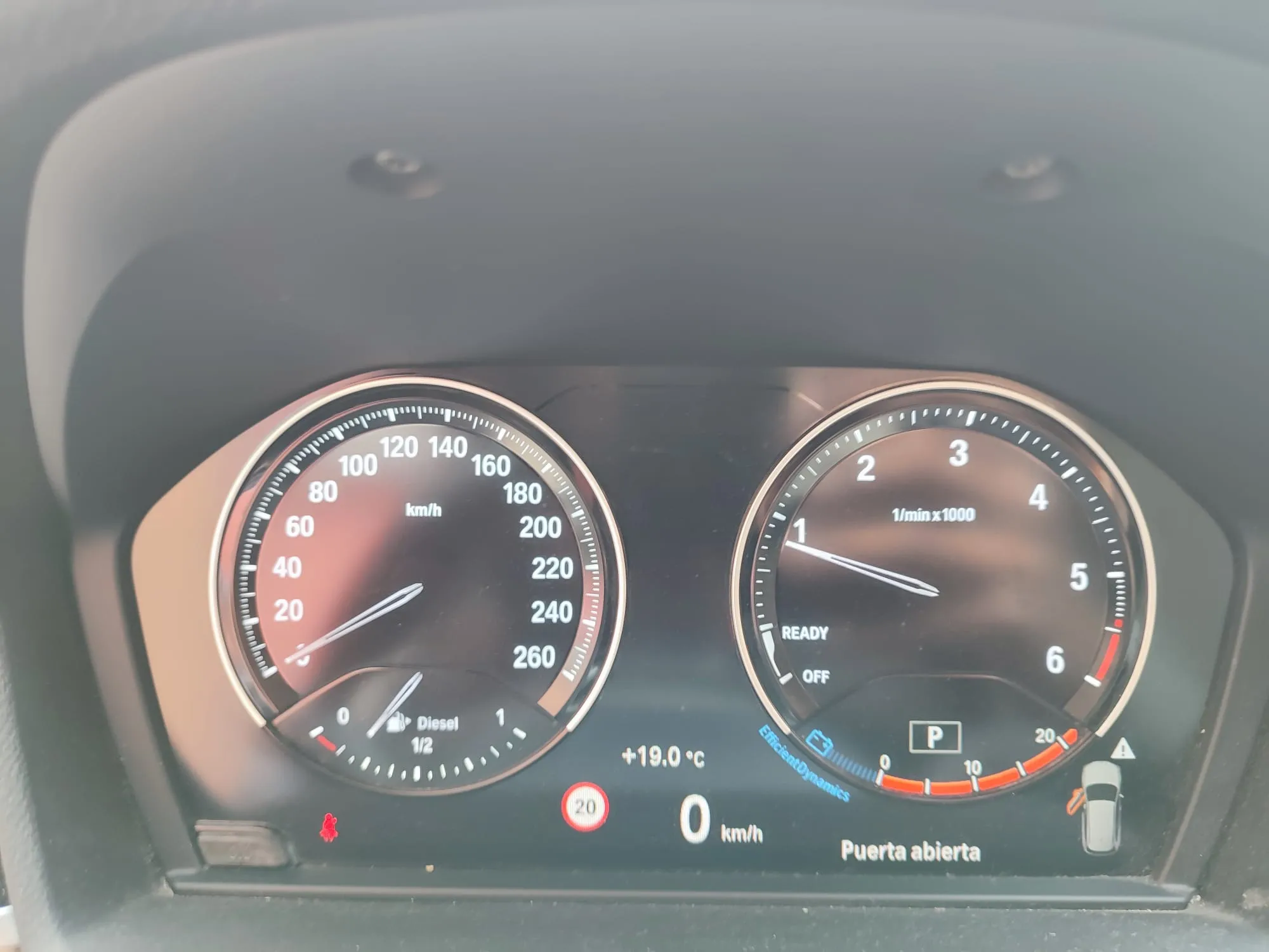 BMW X1 sDrive18d - foto 7