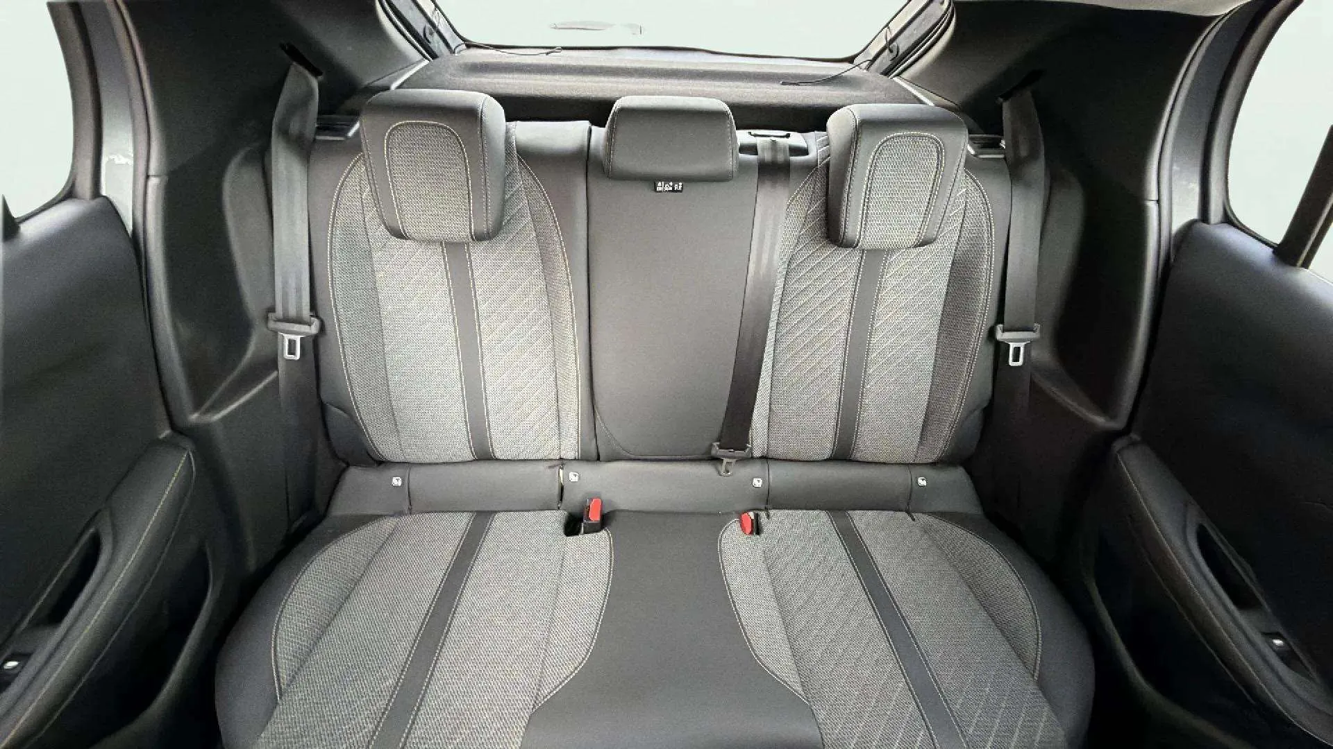Peugeot 208 Allure Gasolina 100 - foto 15