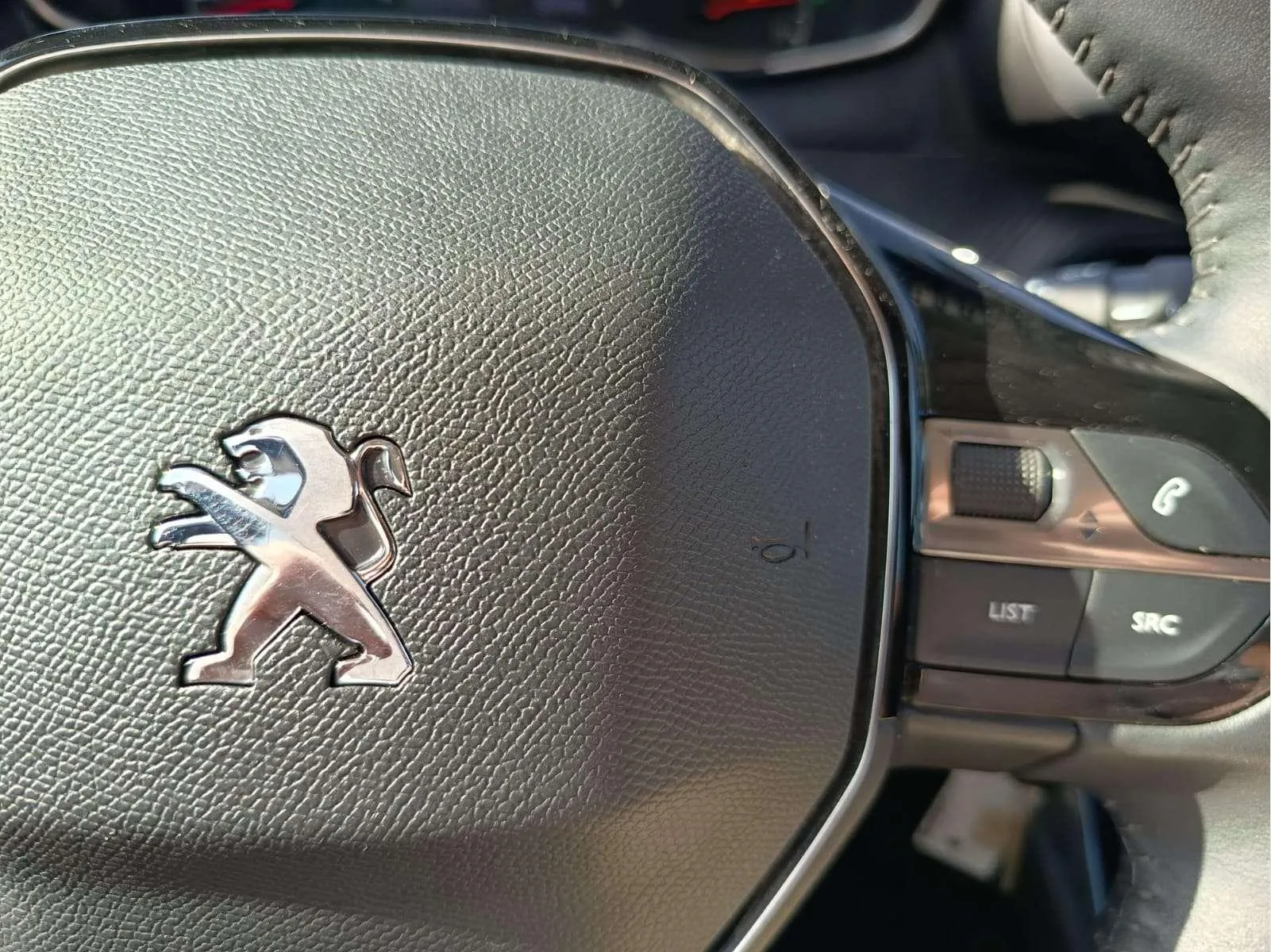 Peugeot 2008 Active BlueHDi - foto 14