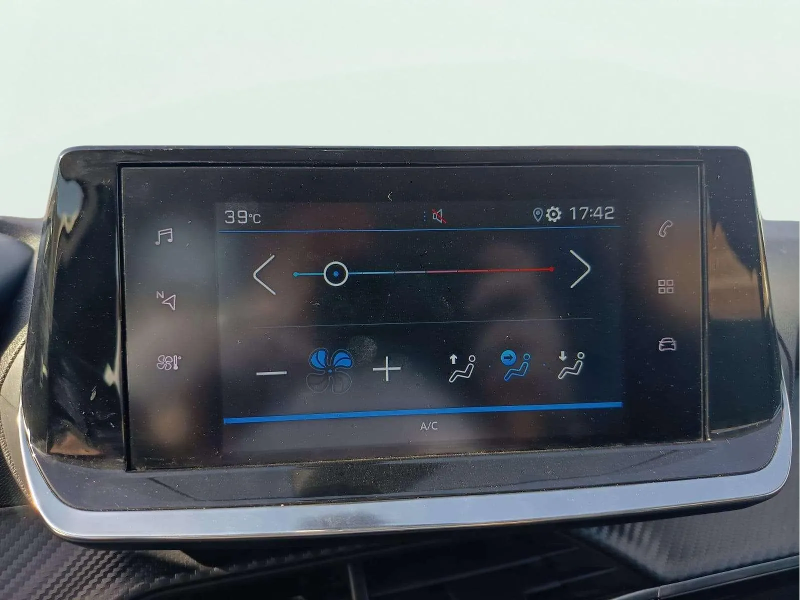 Peugeot 2008 Active BlueHDi - foto 17