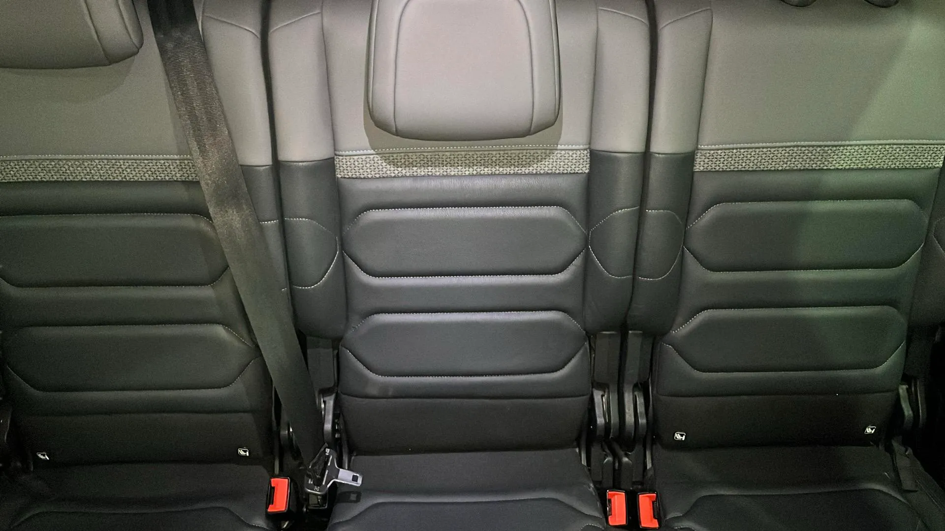 Citroën C5 Aircross Plug-in Hybrid 225 e-EAT8 E Series - foto 14