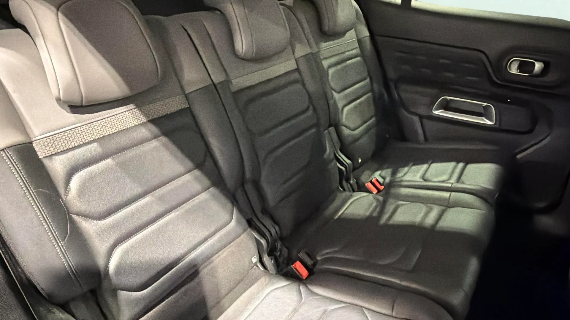 Citroën C5 Aircross 180 e-EAT8 Feel Pack - foto 16