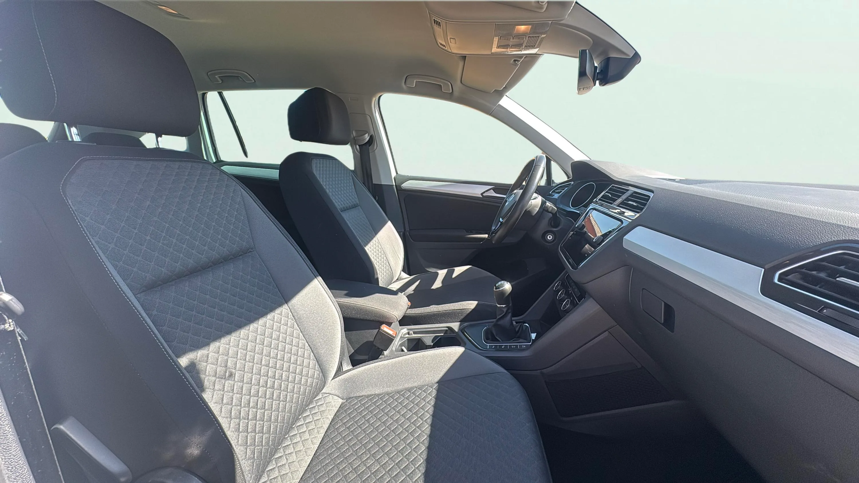 Volkswagen Tiguan Advance 1.5 TSI - foto 18