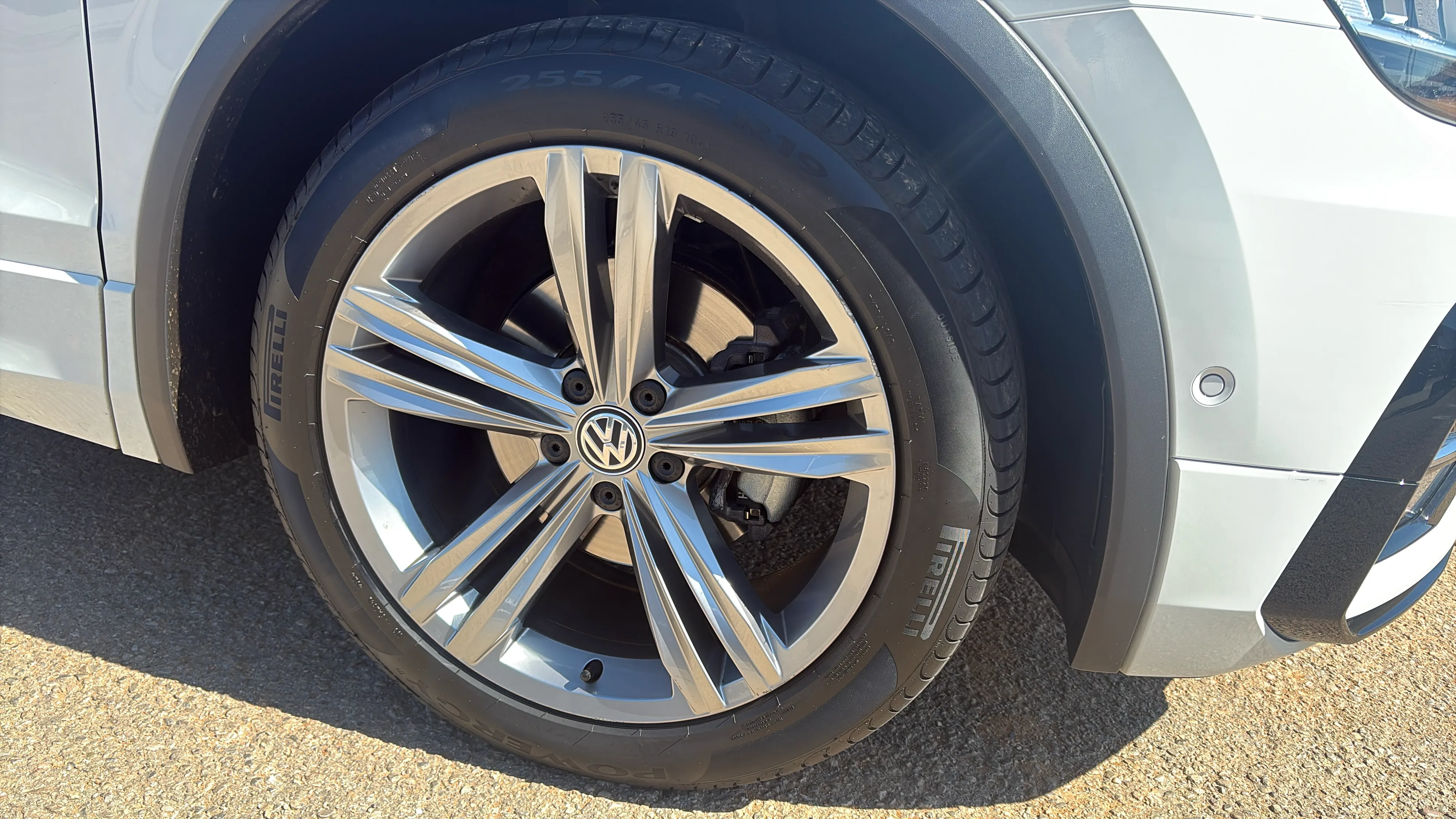 Volkswagen Tiguan Advance 1.5 TSI - foto 22