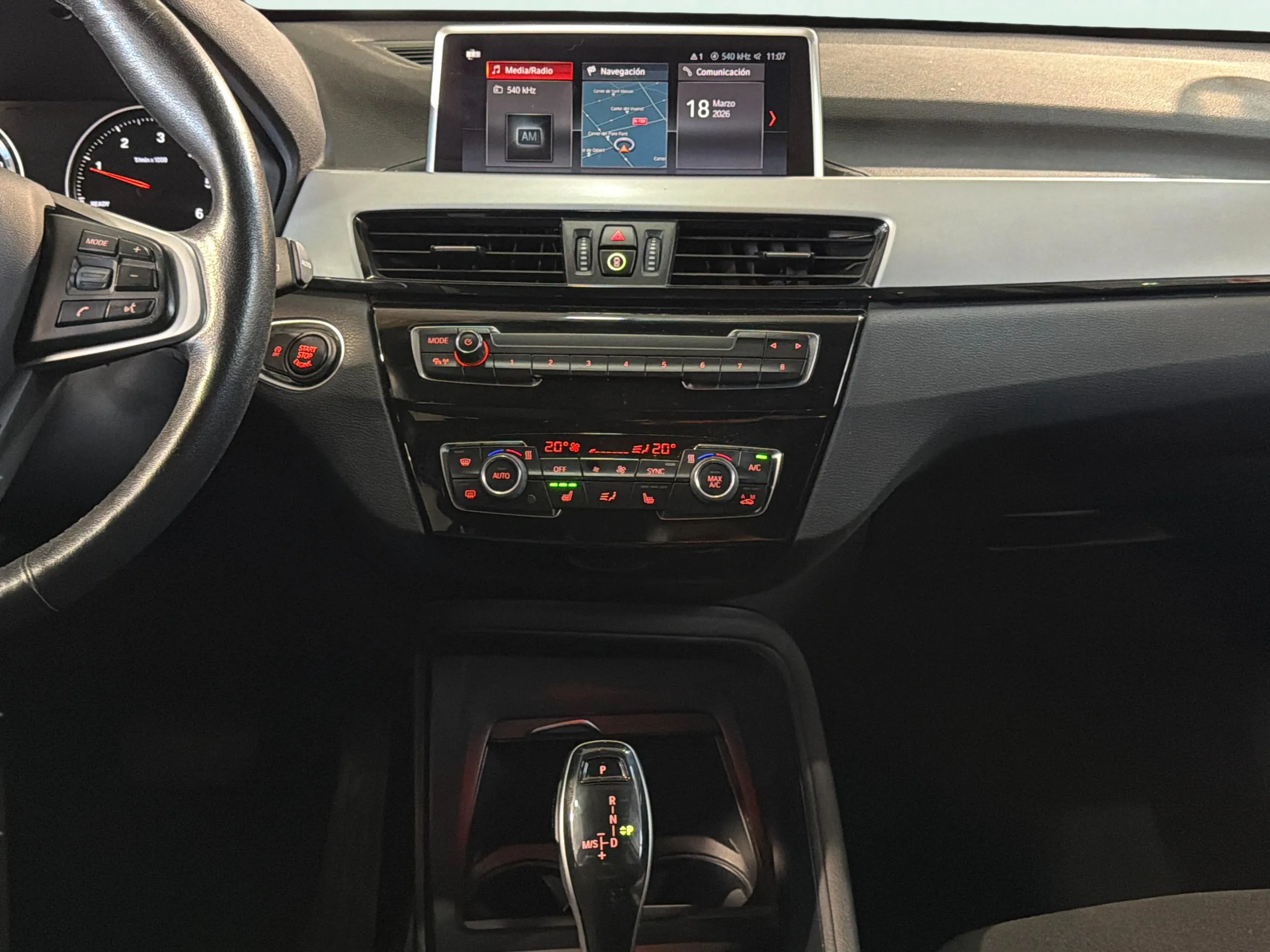 BMW X1 xDrive20dA - foto 9