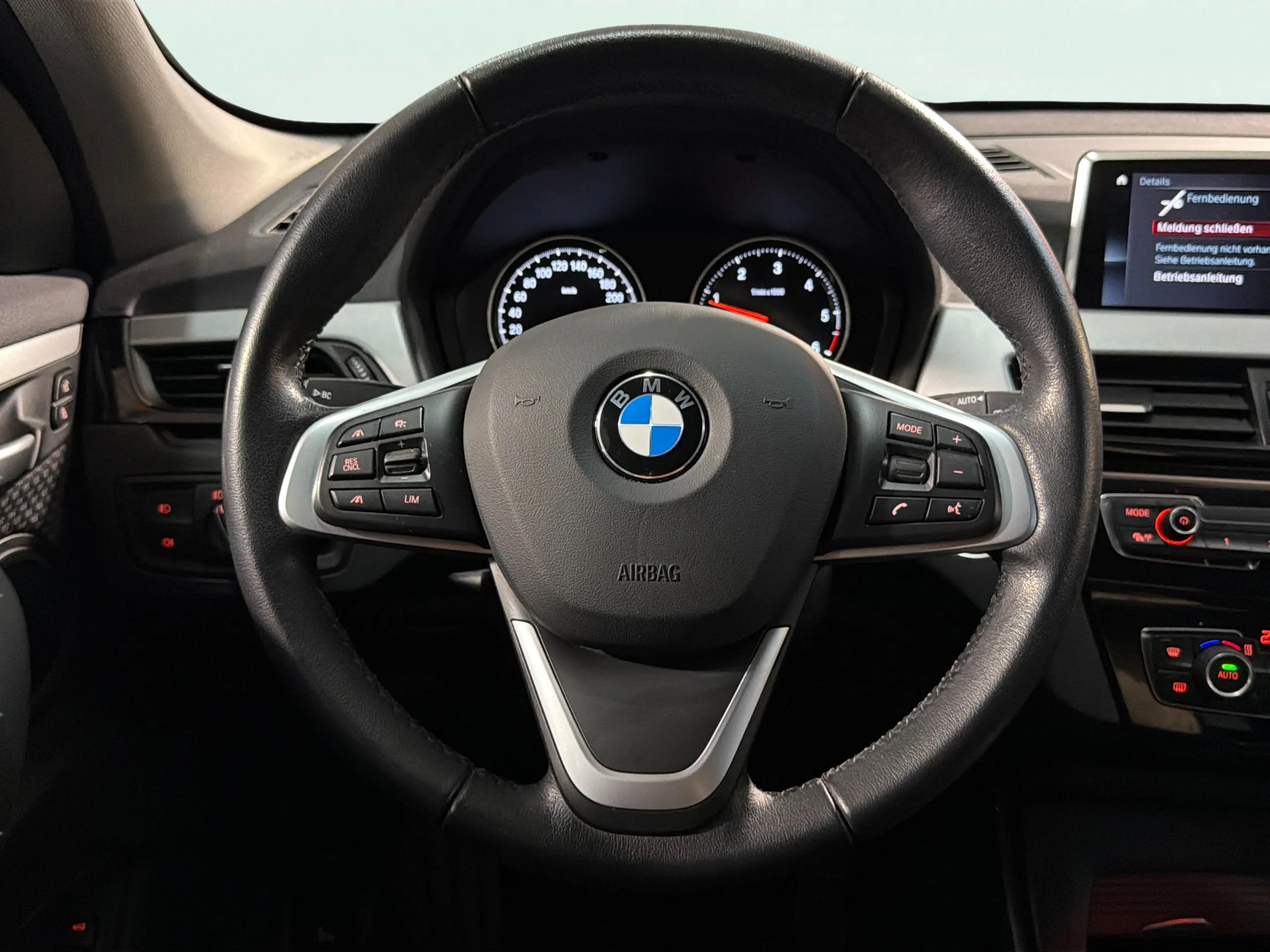 BMW X1 sDrive20dA - foto 7