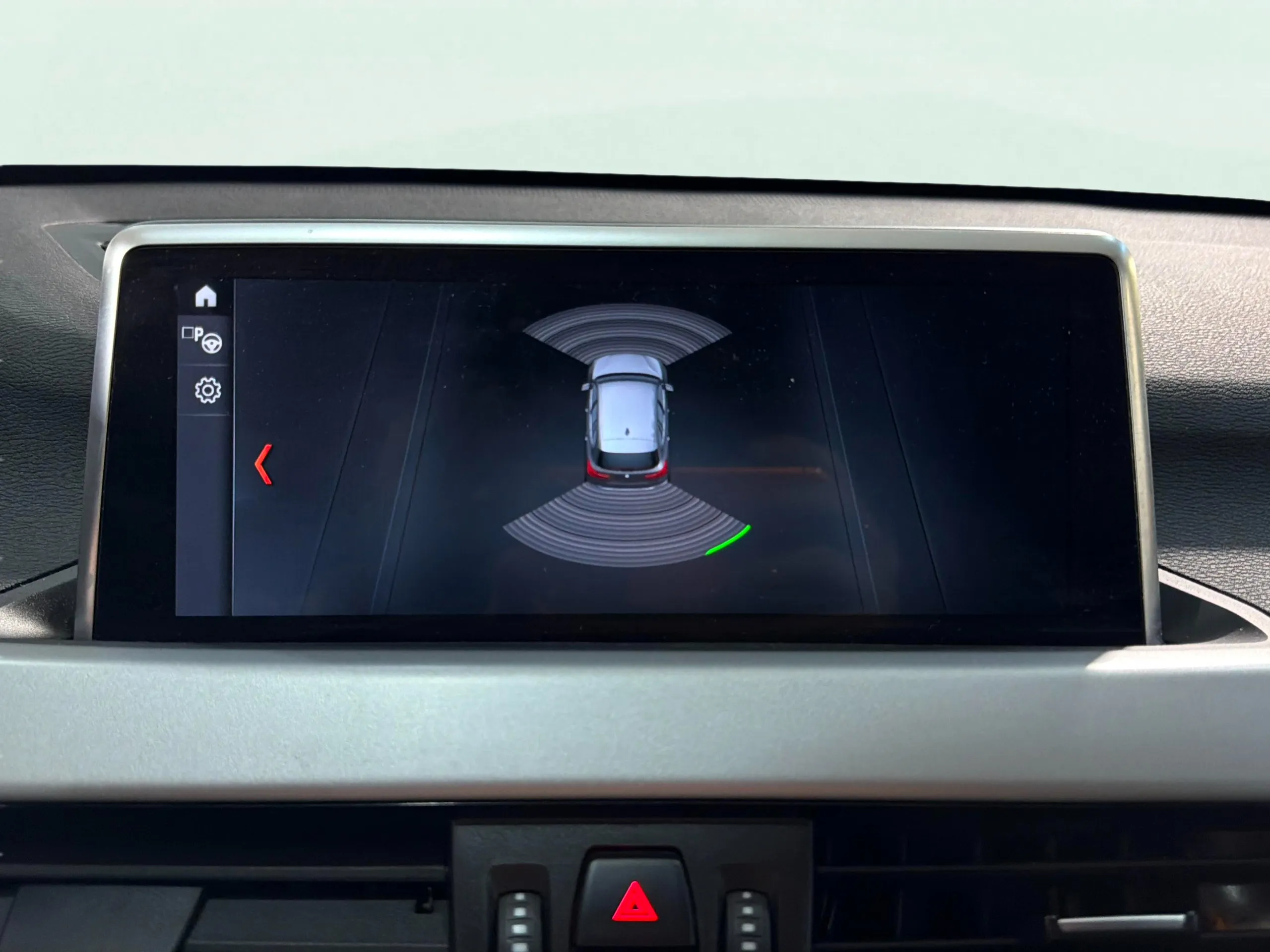 BMW X1 sDrive20dA - foto 12
