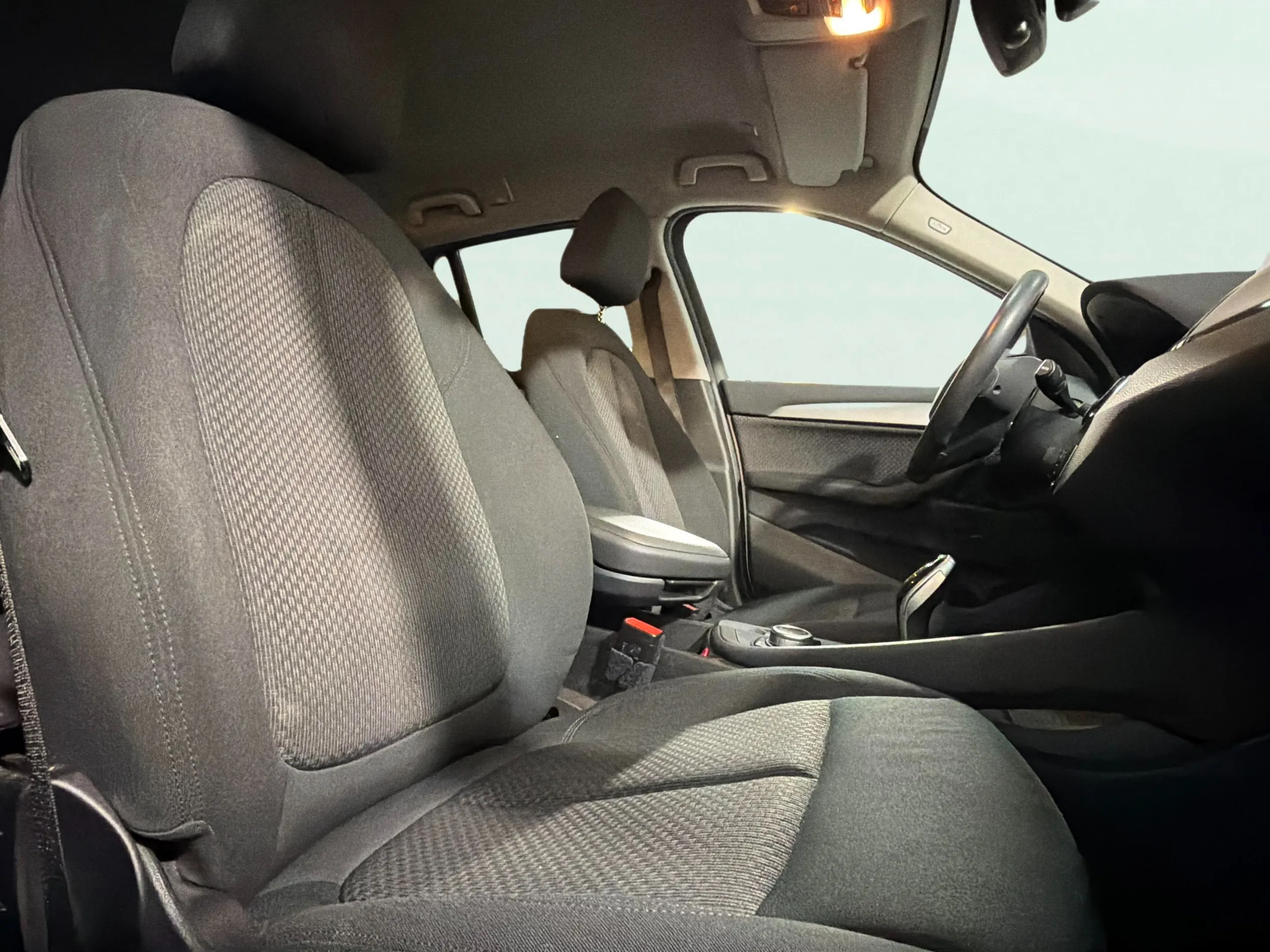 BMW X1 sDrive20dA - foto 18