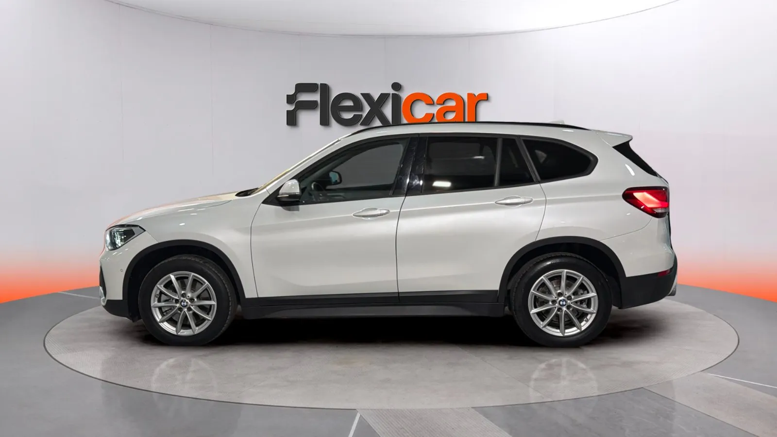 BMW X1 sDrive20dA - foto 5