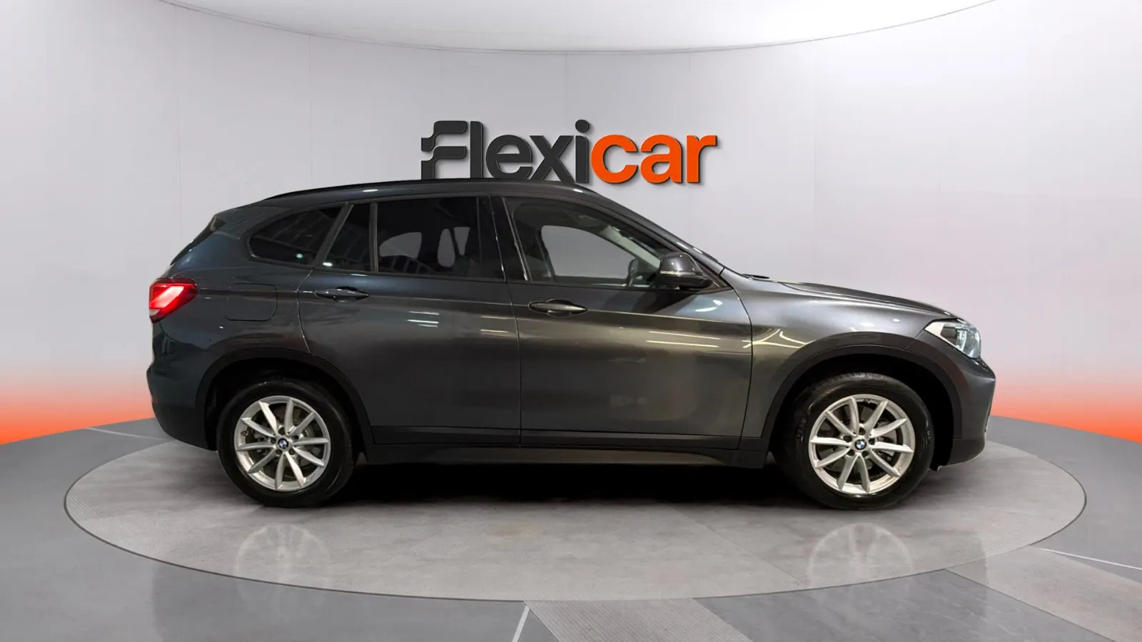 BMW X1 sDrive20dA - foto 2
