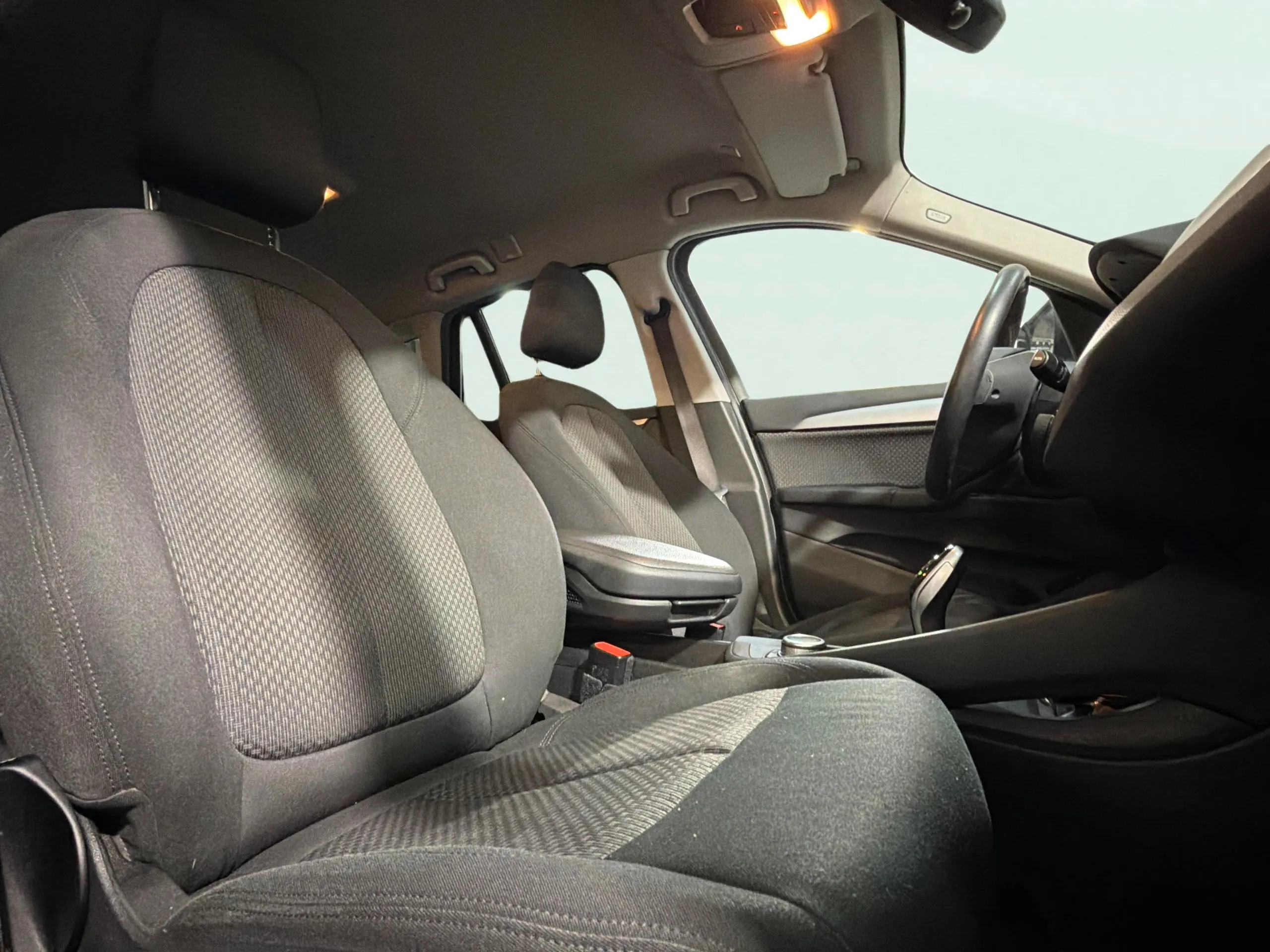 BMW X1 sDrive20dA - foto 18