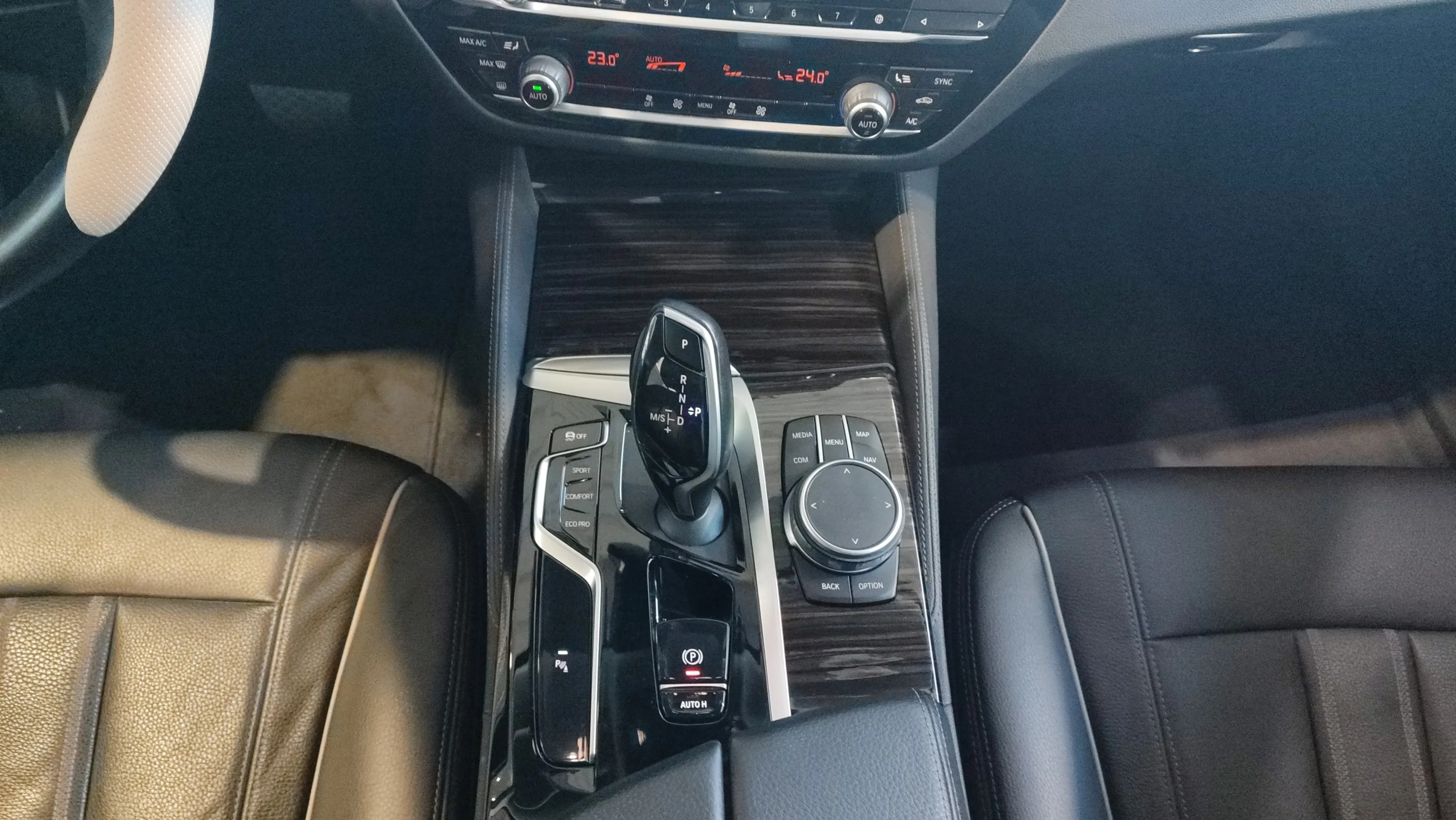 BMW Serie 5 520dA xDrive - foto 16