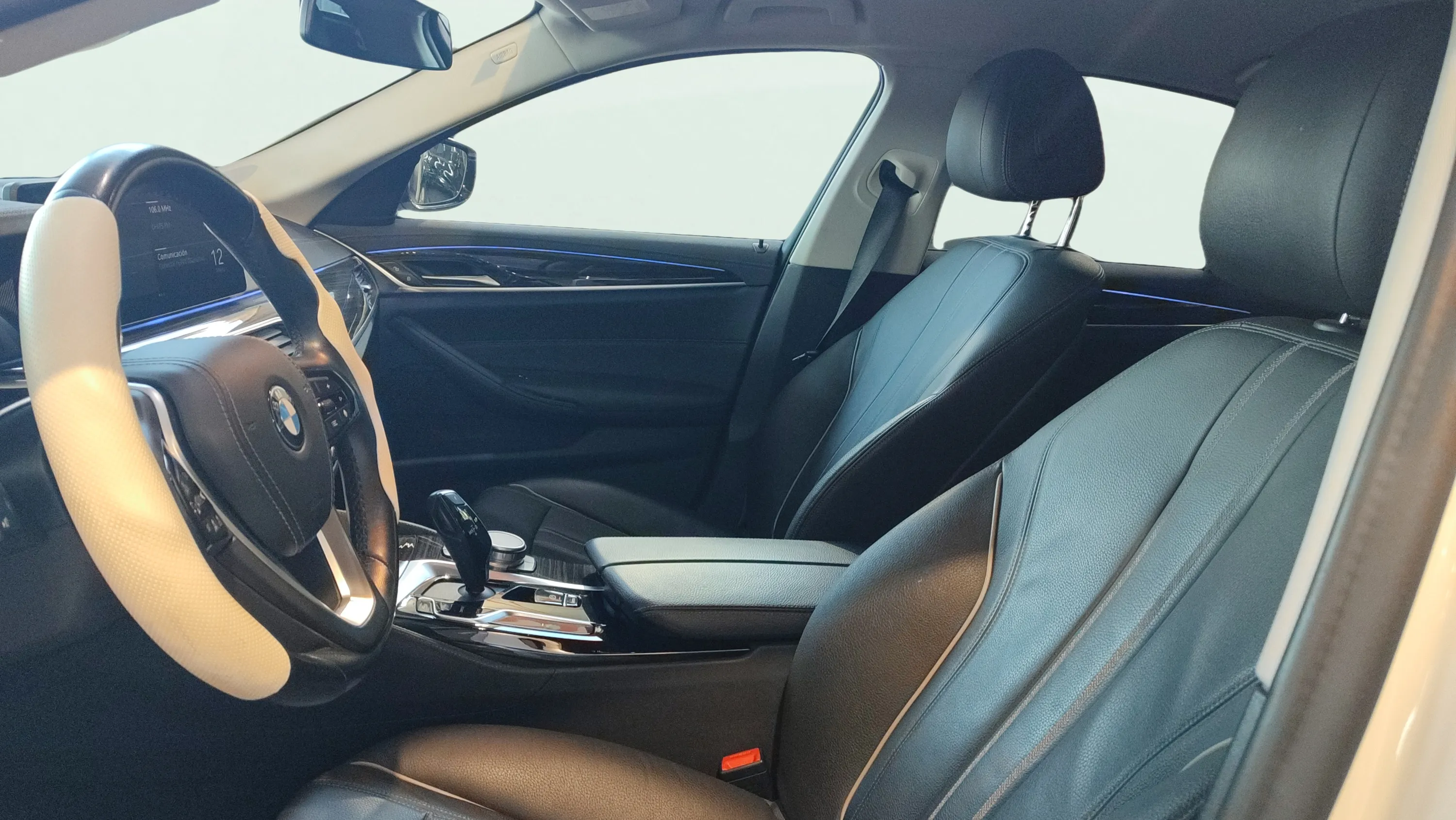 BMW Serie 5 520dA xDrive - foto 10