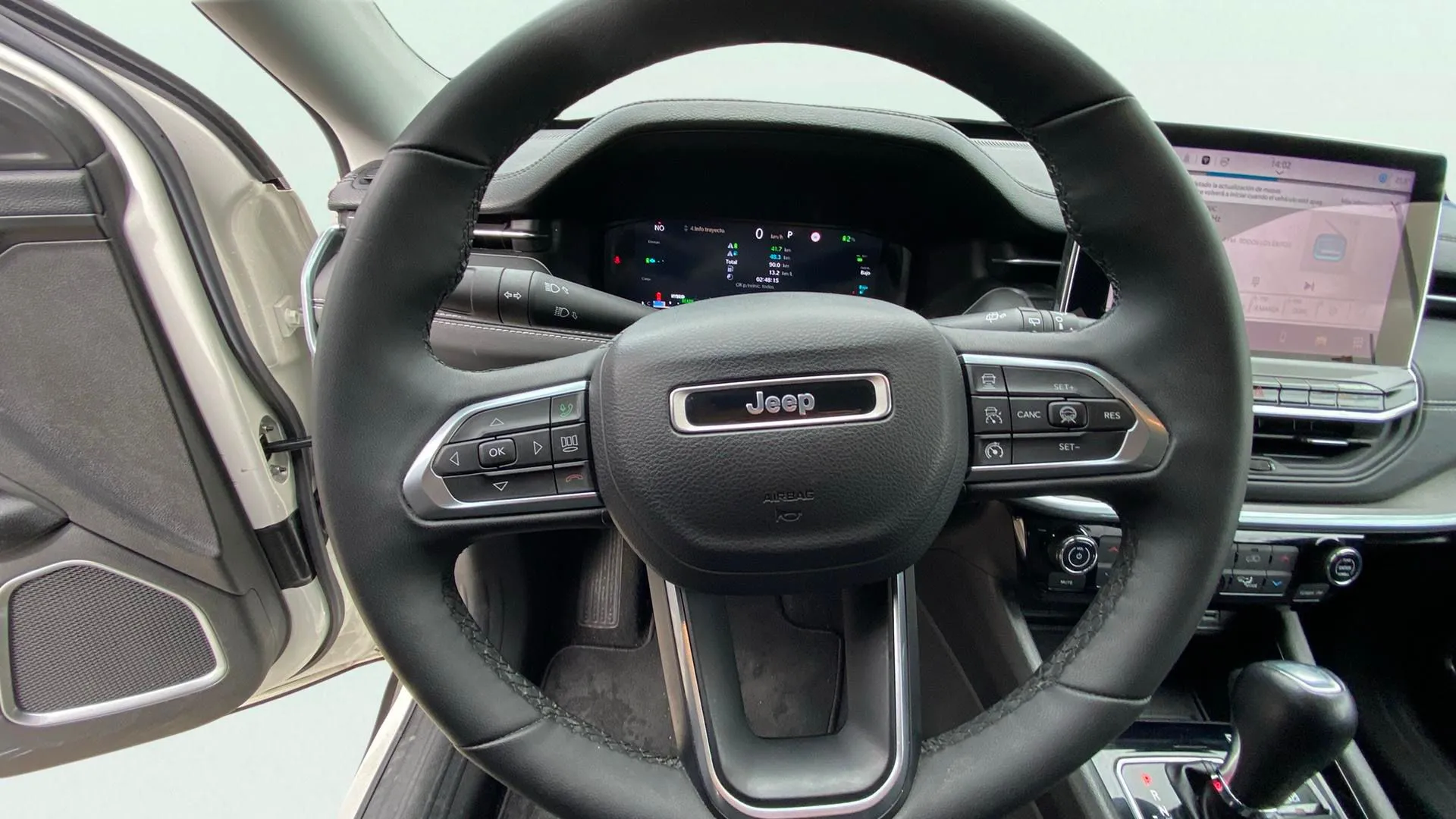 Jeep Compass 4xe 1.3 PHEV Limited AWD - foto 11