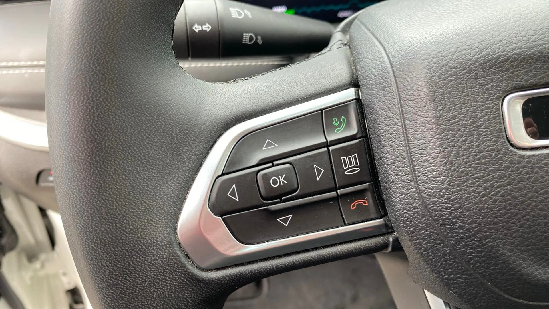 Jeep Compass 4xe 1.3 PHEV Limited AWD - foto 12