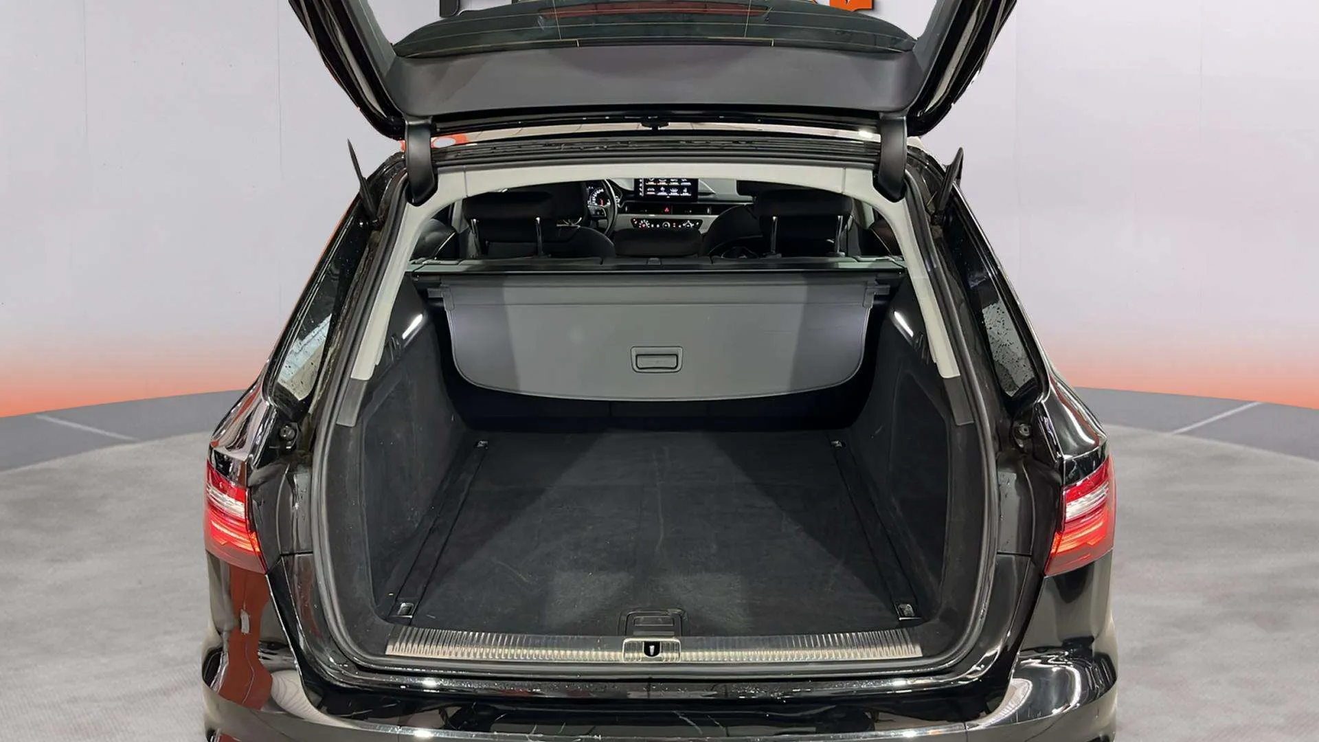 Audi A4 Avant Advanced 35 TFSI S tronic - foto 29