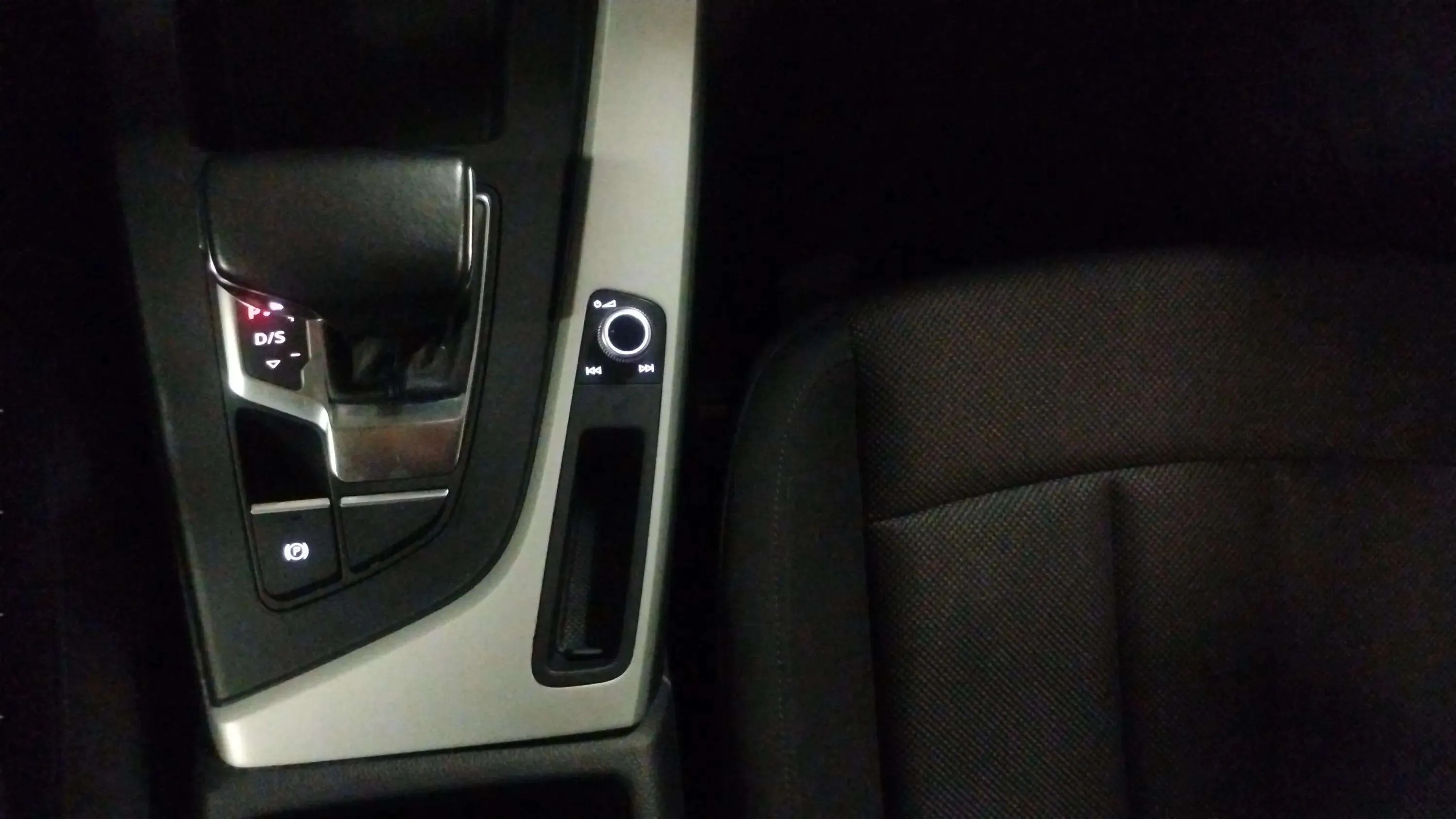 Audi A4 Avant Advanced 35 TFSI S tronic - foto 25