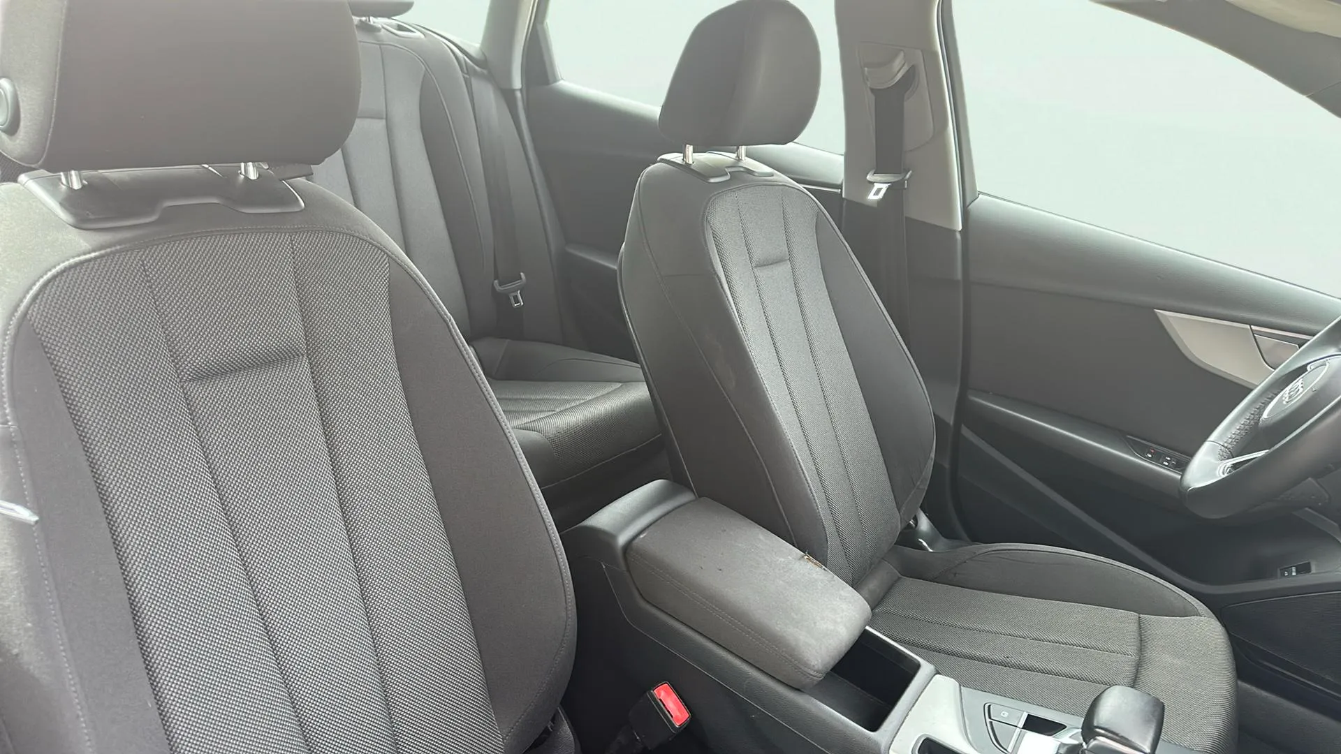 Audi A4 Avant Advanced 35 TFSI S tronic - foto 9