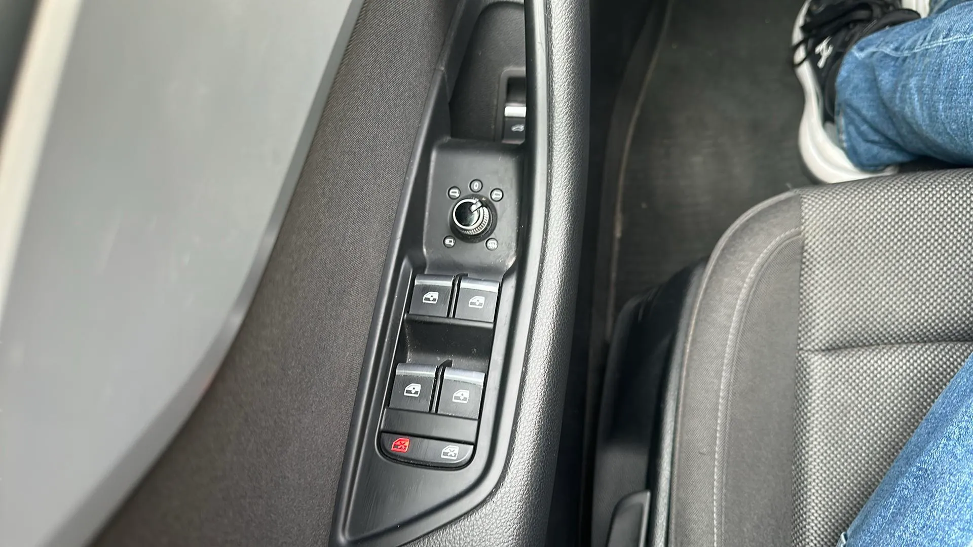 Audi A4 Avant Advanced 35 TFSI S tronic - foto 18
