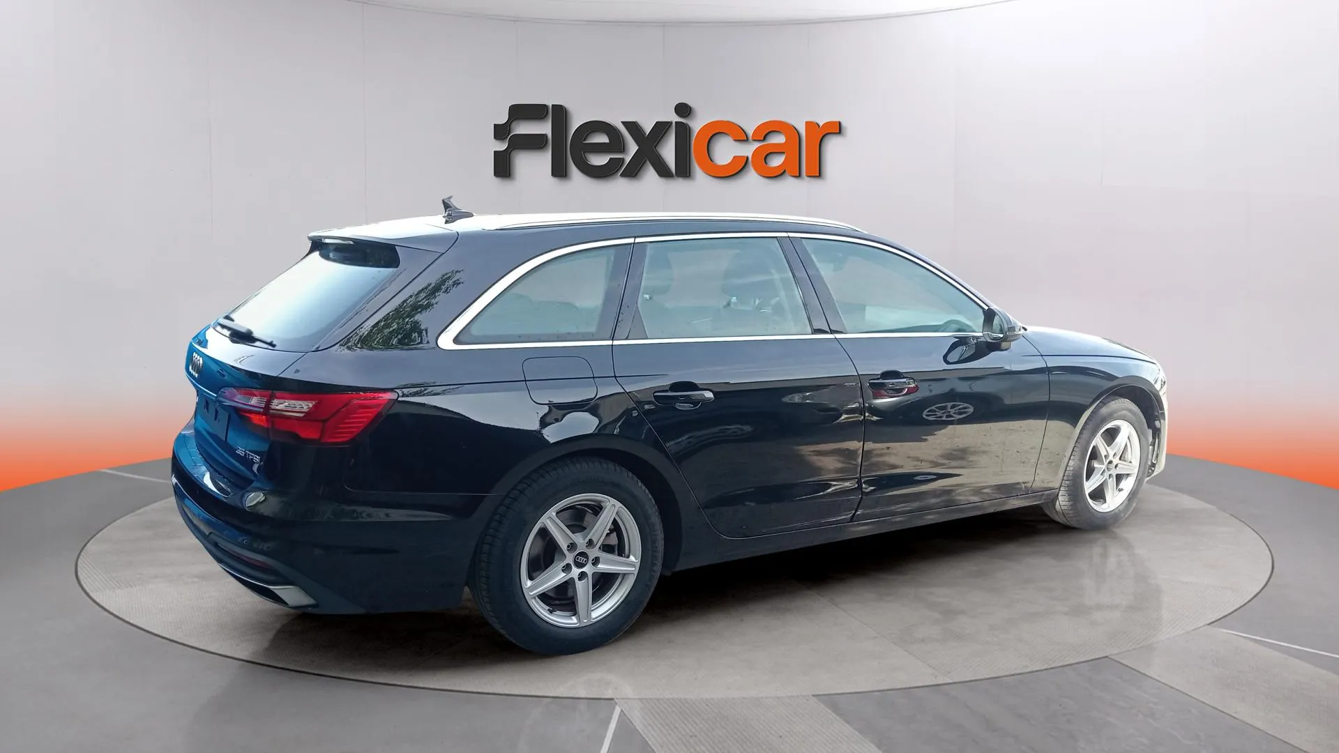 Audi A4 Avant Advanced 35 TFSI S tronic - foto 11