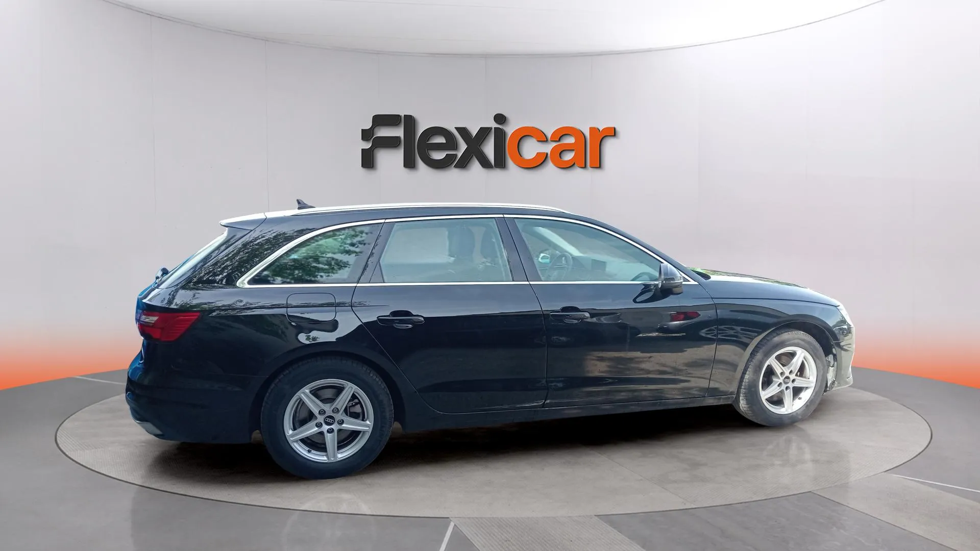 Audi A4 Avant Advanced 35 TFSI S tronic - foto 12